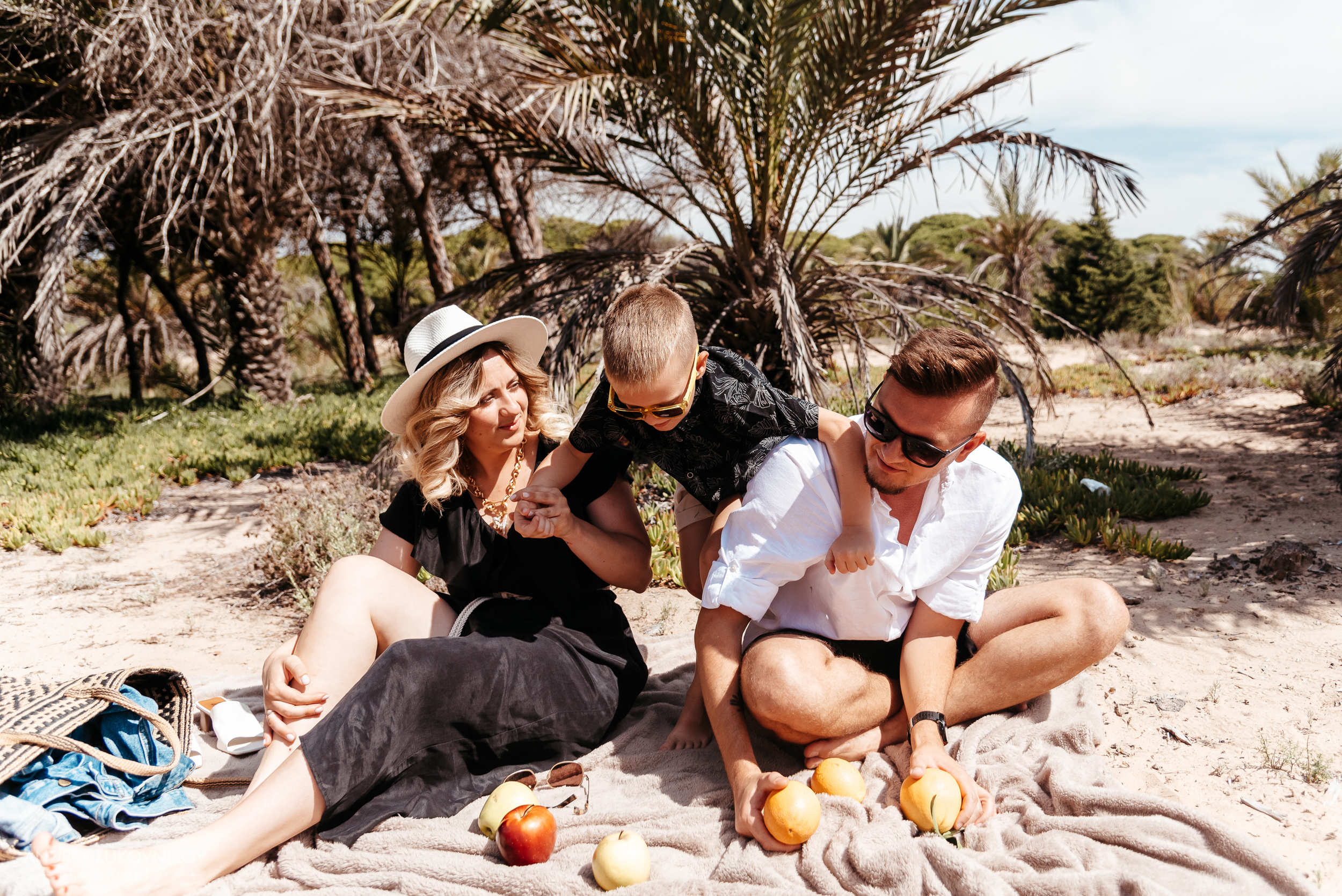 Семейный пикник в Испании