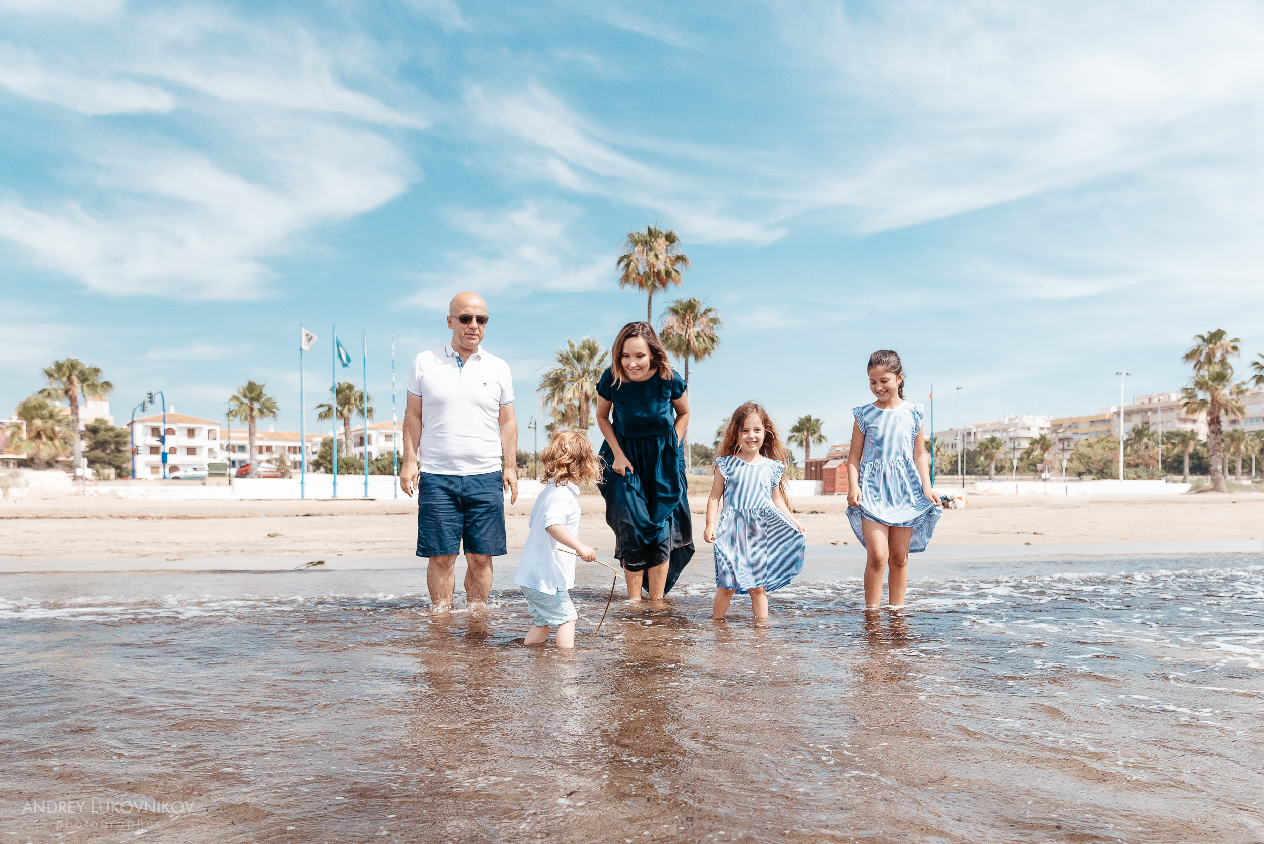 Семейная фотопрогулка на пляже