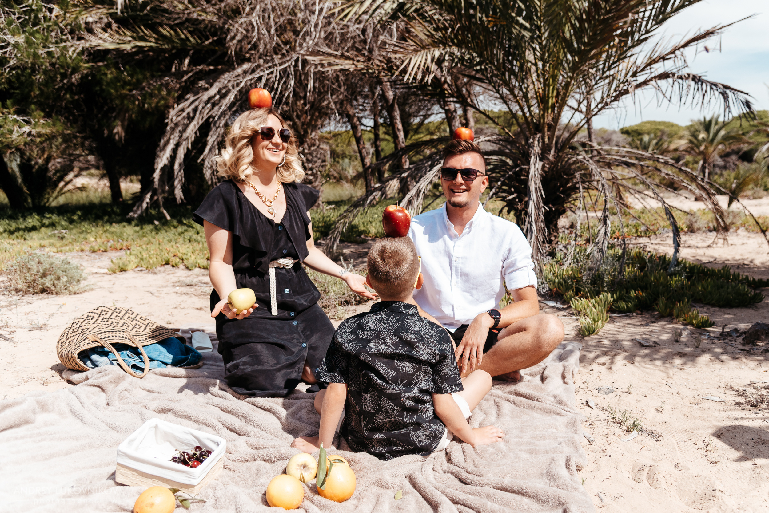 Семейный пикник в Испании