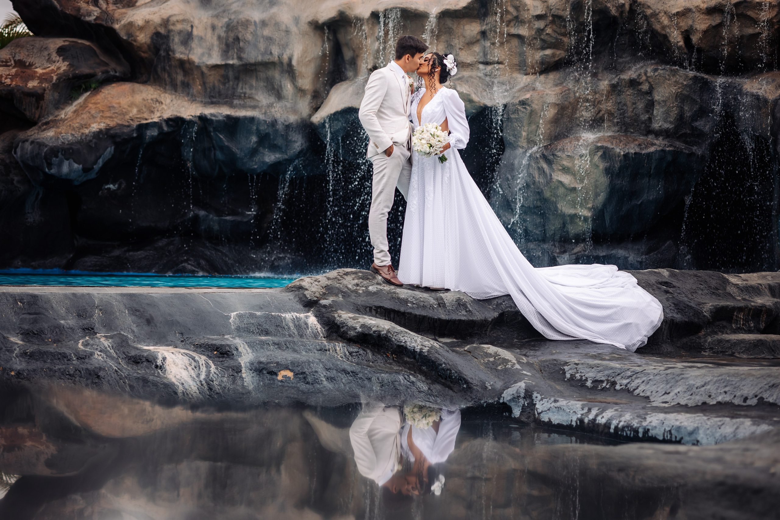 Kênia e Gabriel. Fotografia de casamento e ensaios | Montes Claros/MG