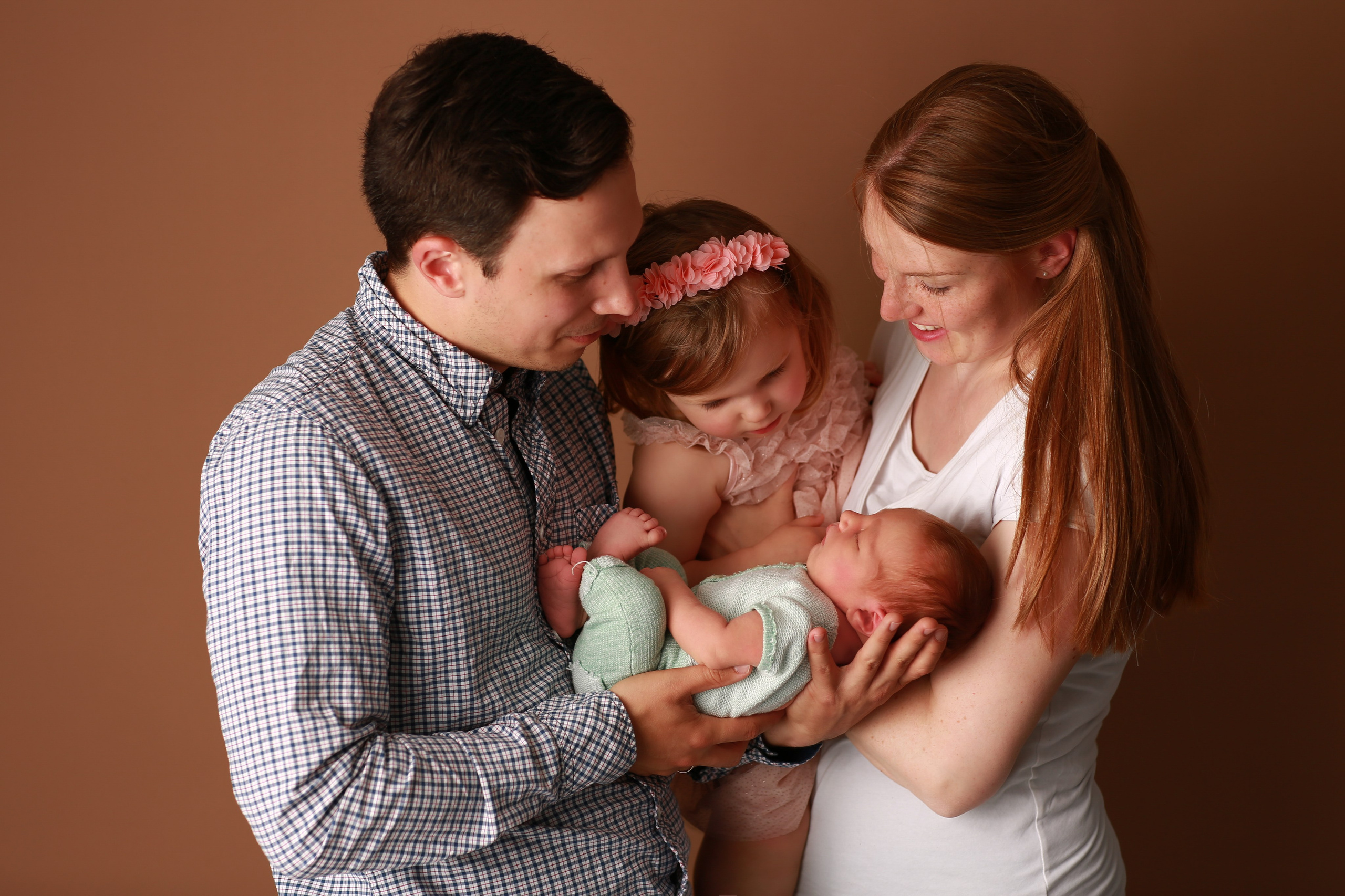 Familie. Neugeborenen, Familien, Geschwister Fotografin aus Delmenhorst