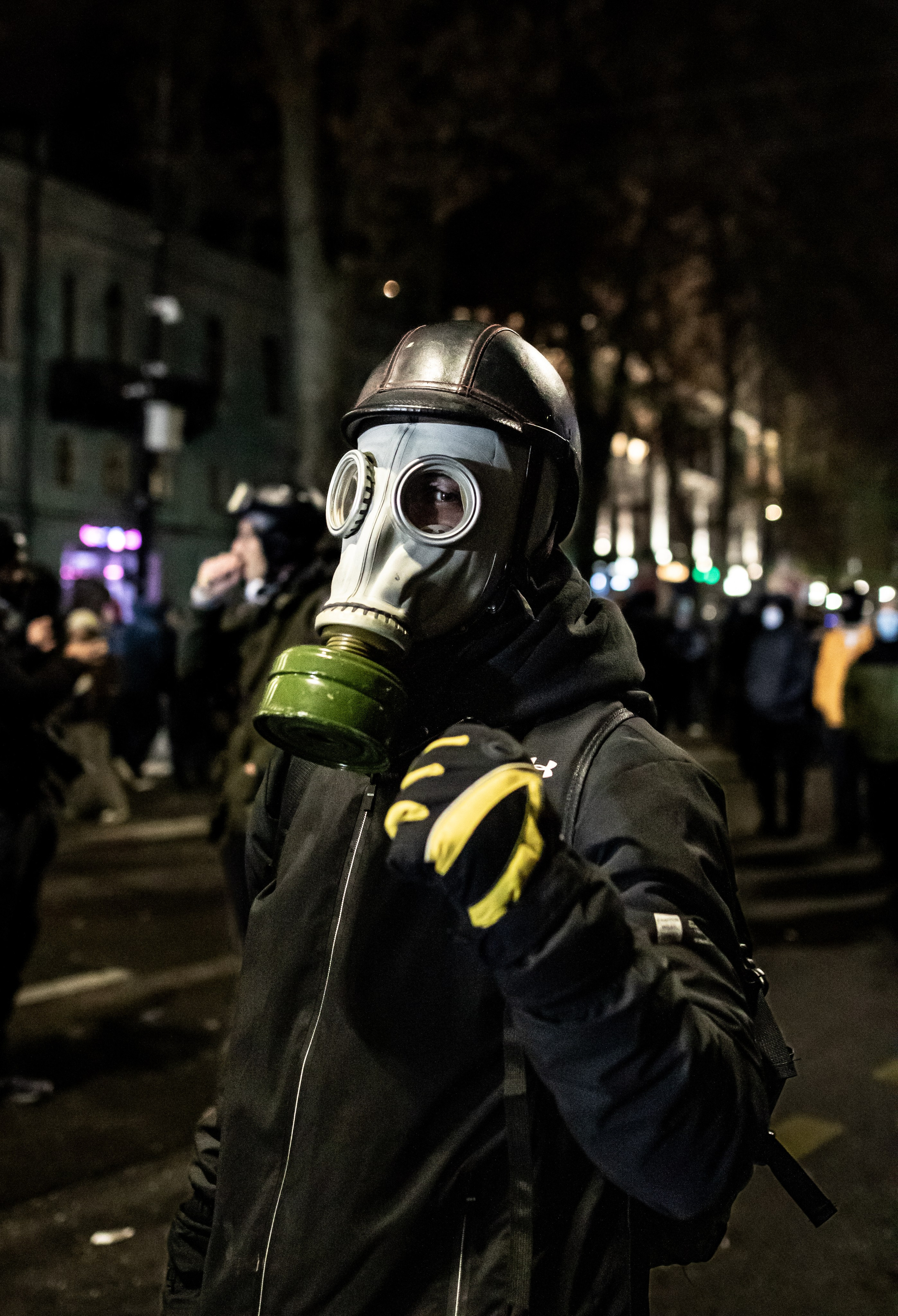 Portrait d'un manifestant pendant les violentes manifestations de décembre.