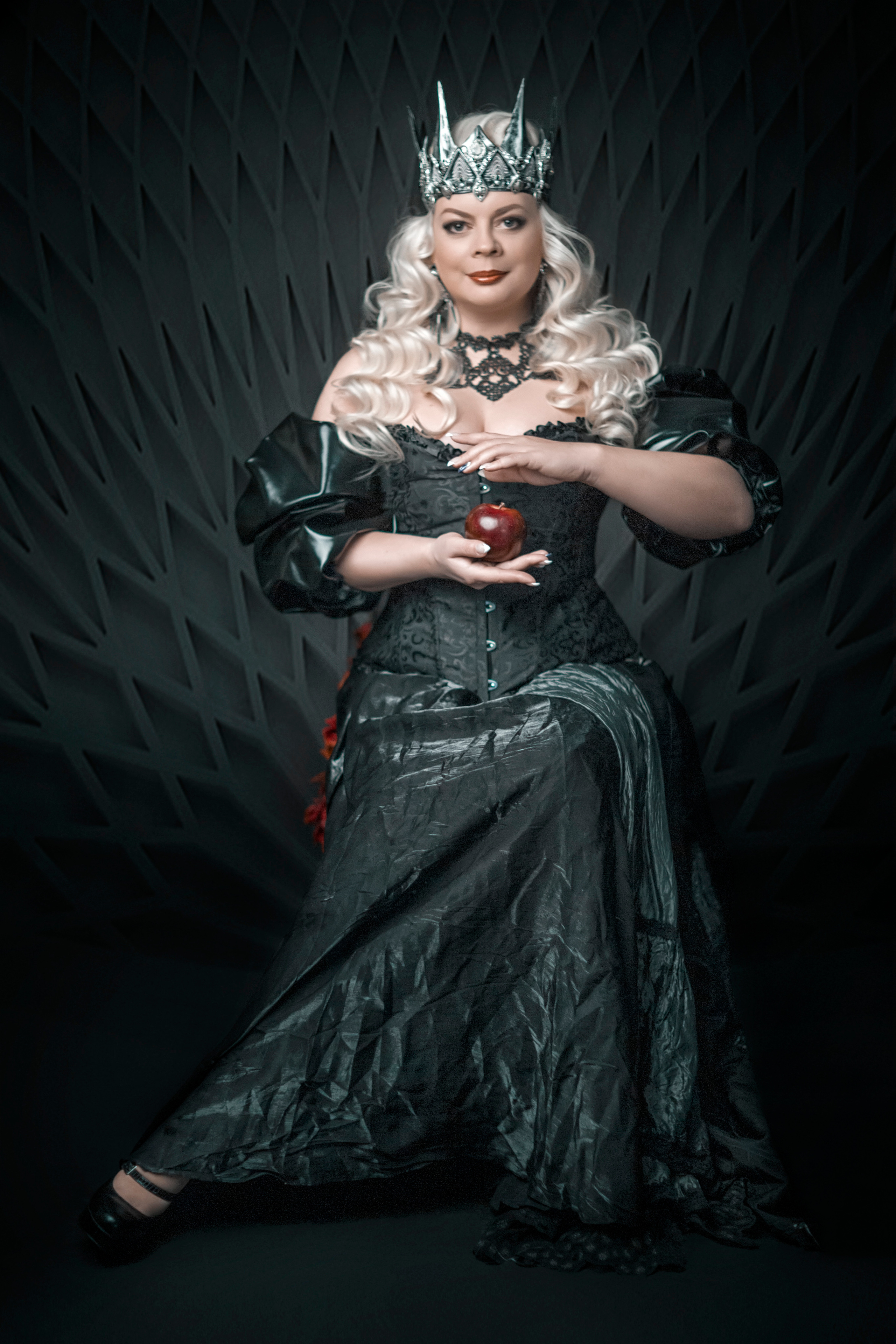 I am the Queen. Фотограф в Таллине Виктория Баранова |фотосессии и обучение / Photographer Viktoria Baranova