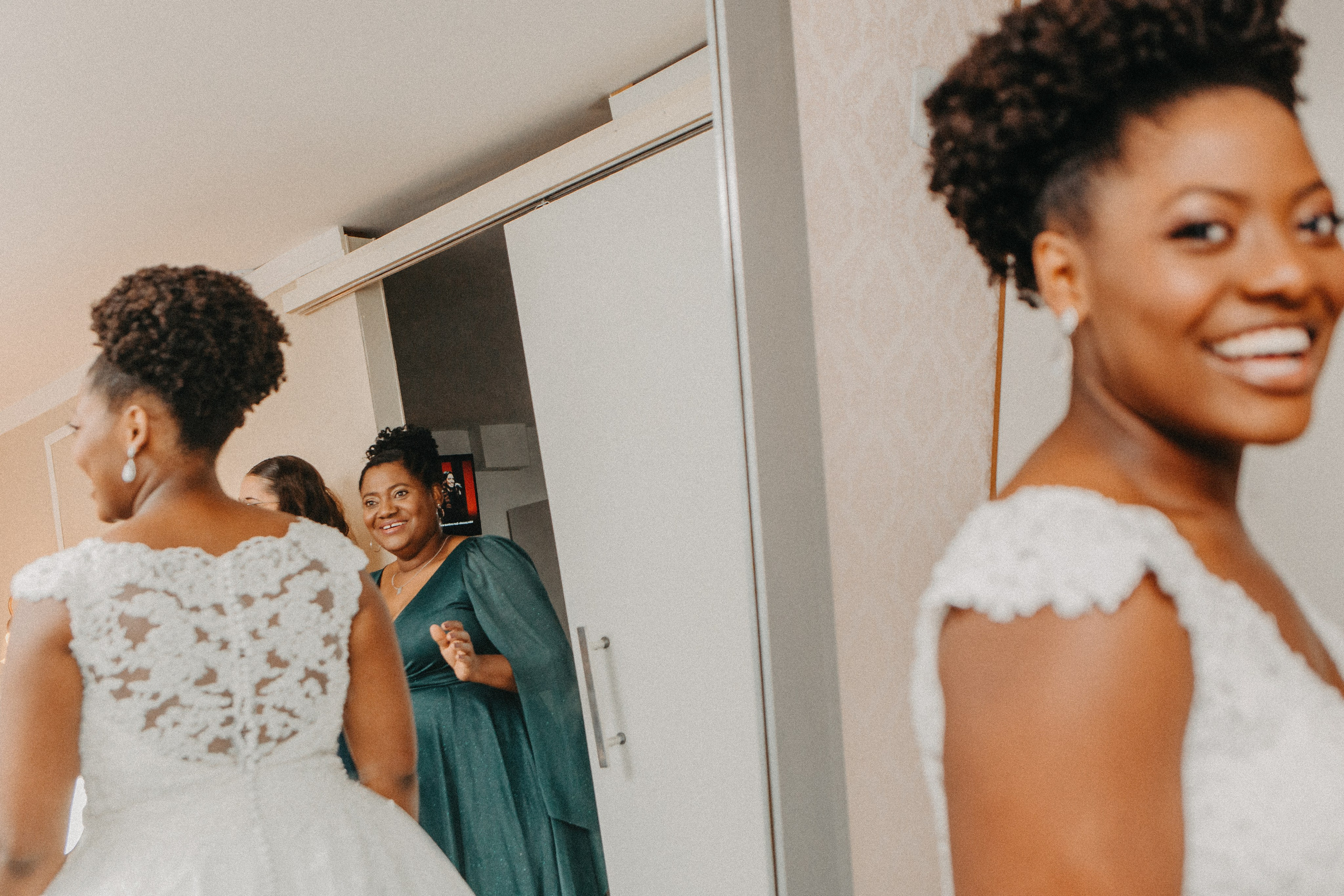 L + C — QUE TREM MAIS LINDO. Fotografia de casamento em Belo Horizonte