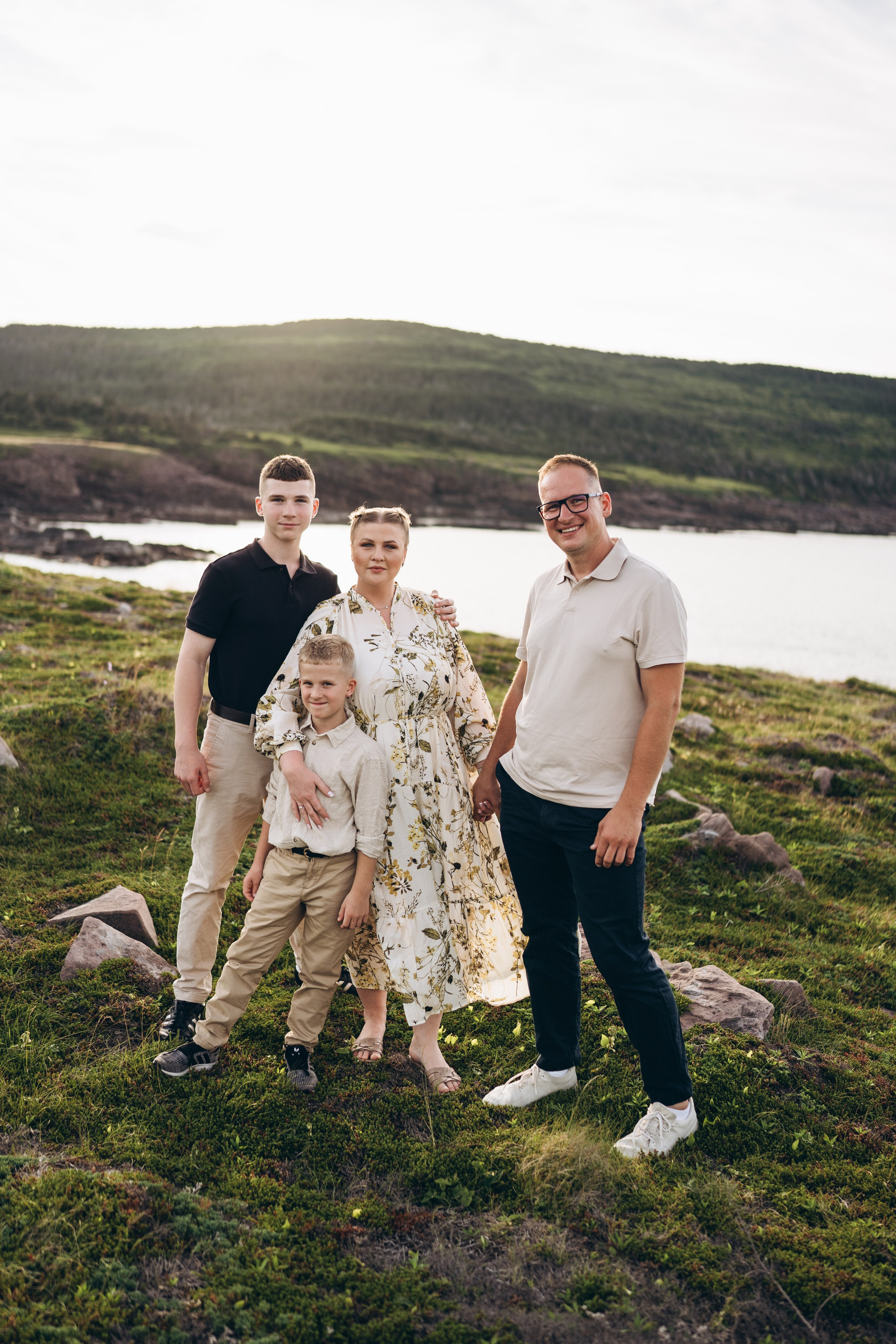 Anna & fam. Calgary Wedding & Lifestyle Photographer — Yevhen Polishchuk