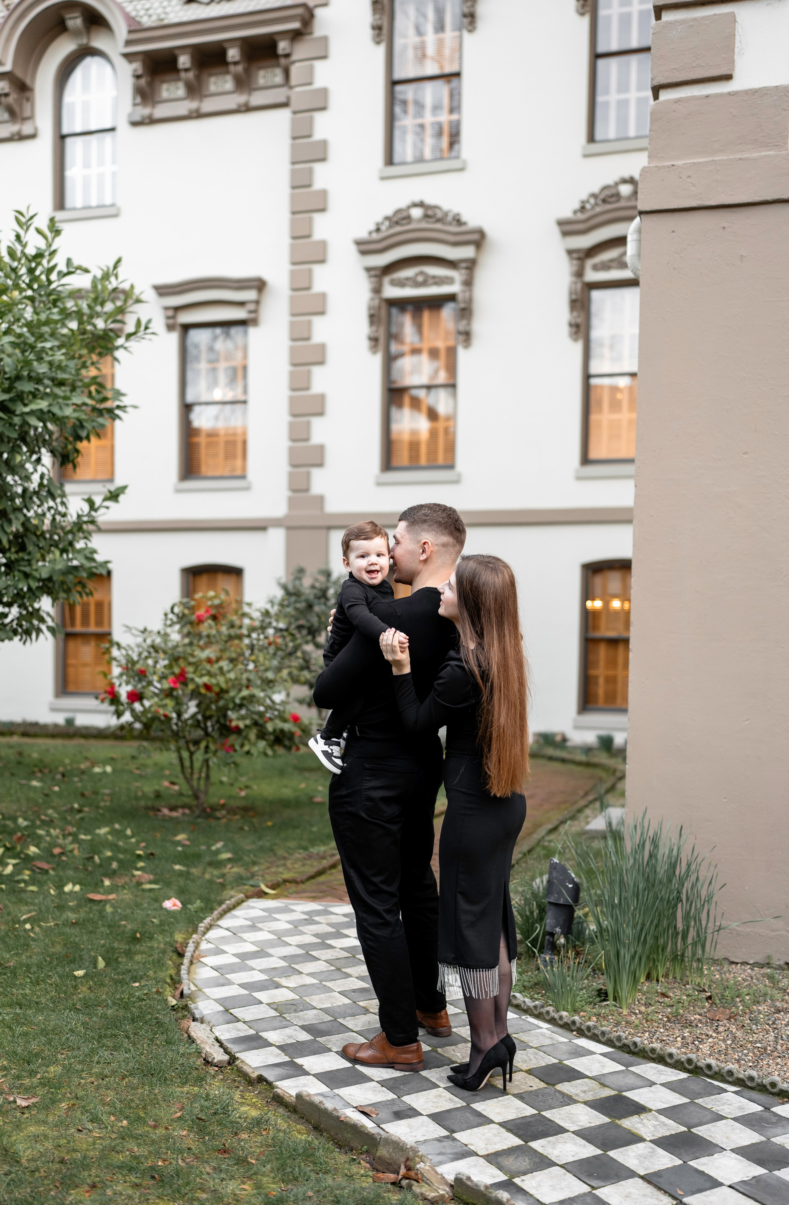 Artem, Nadia & Elisha. Family photographer in Sacramento | Sofia Pavenko