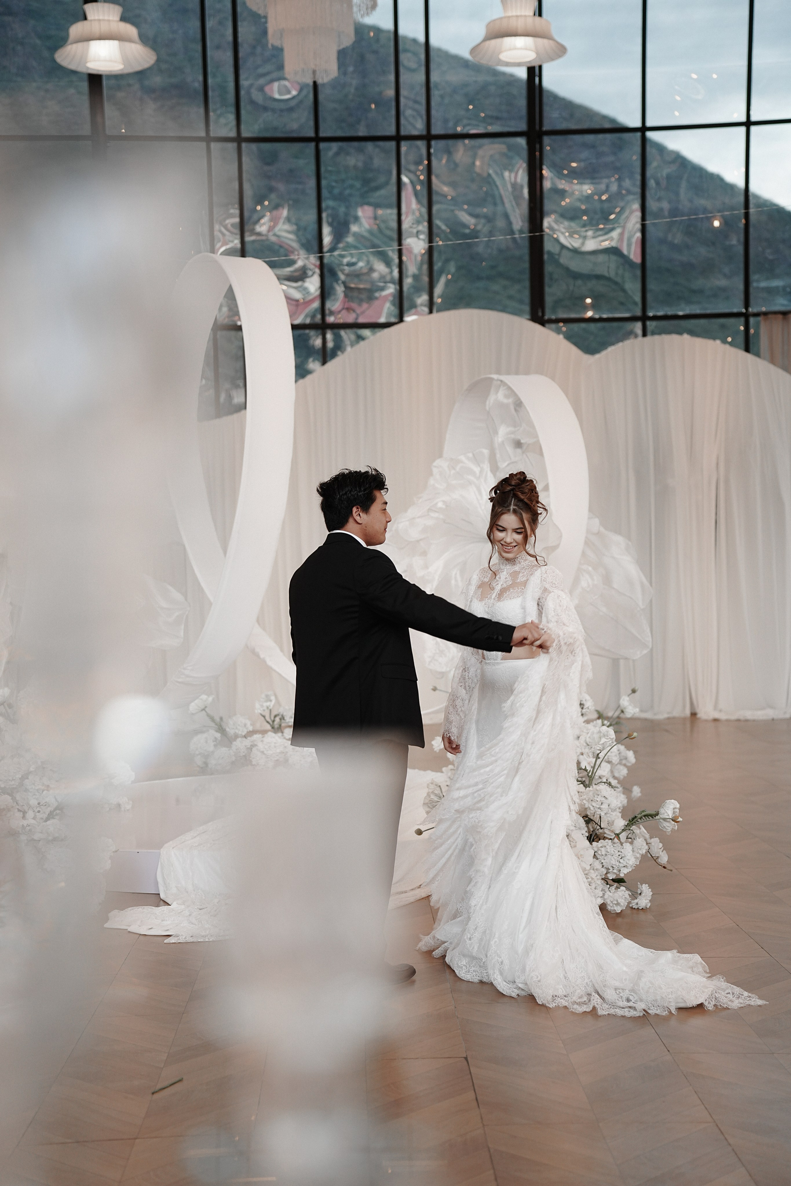 E & A. Sariev