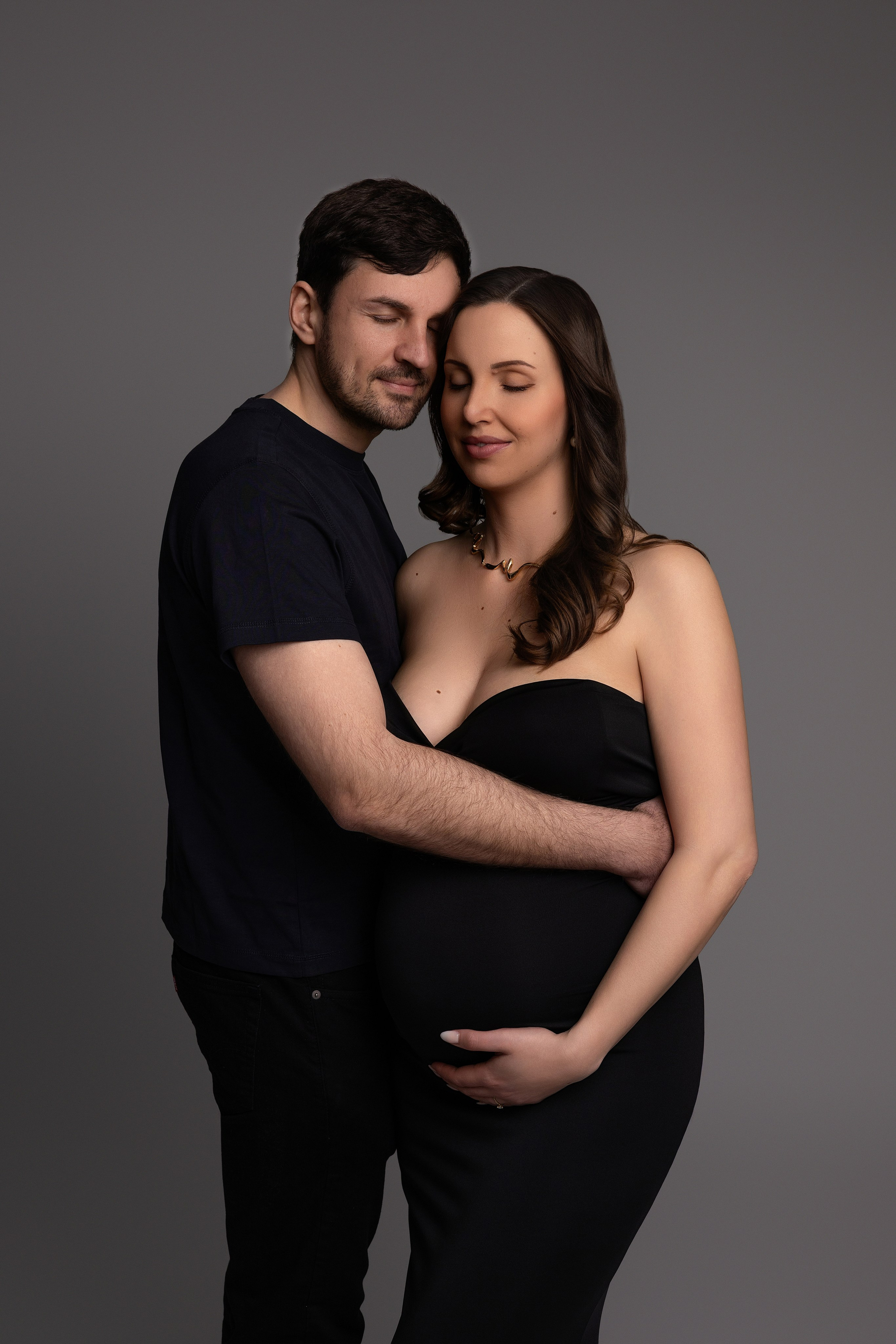 Babybauch. Neugeborene- Schwangerschaft- und Kinder Fotografin in Lehre