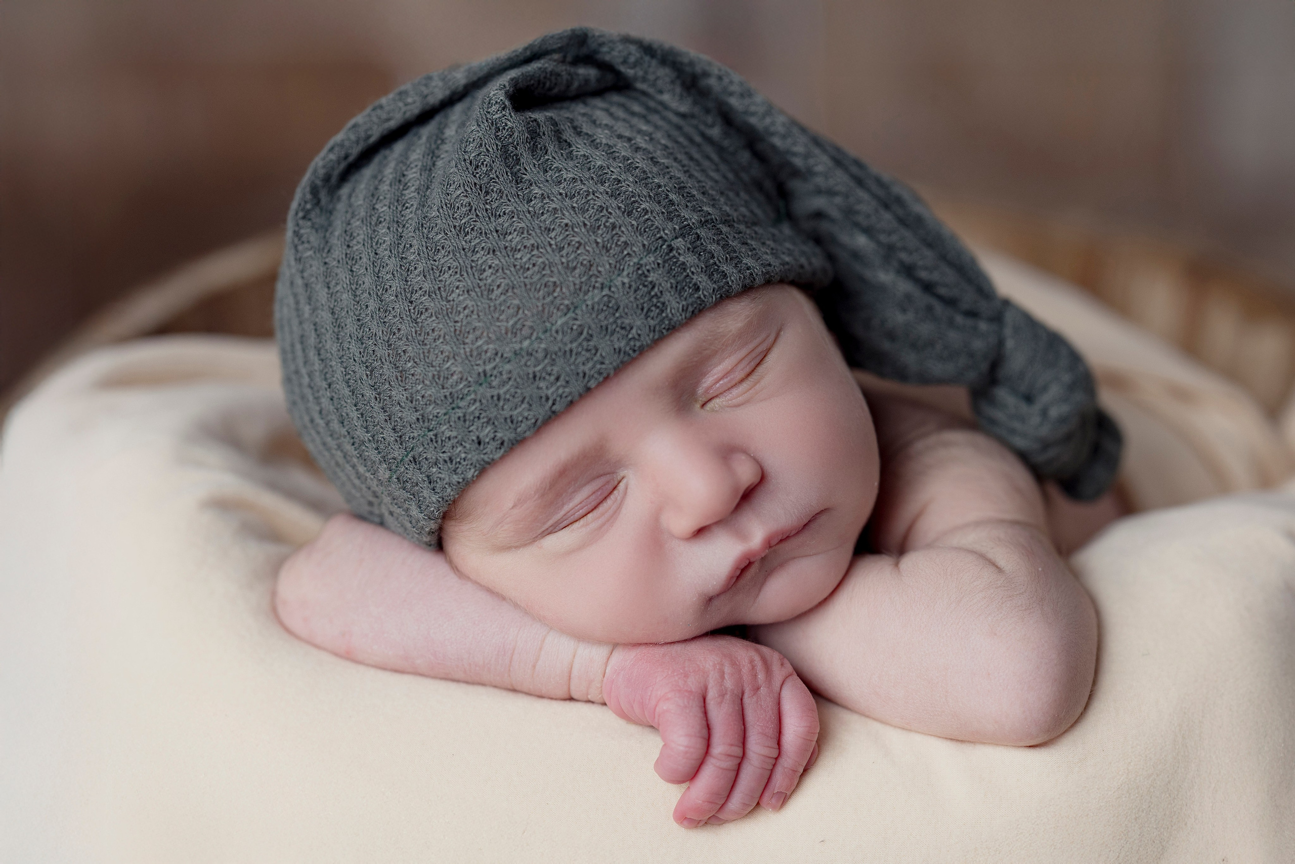 Sesión Newborn Sweet Moments: Guía Completa para Padres | Rainbox. Rainbox Estudio de Fotografía