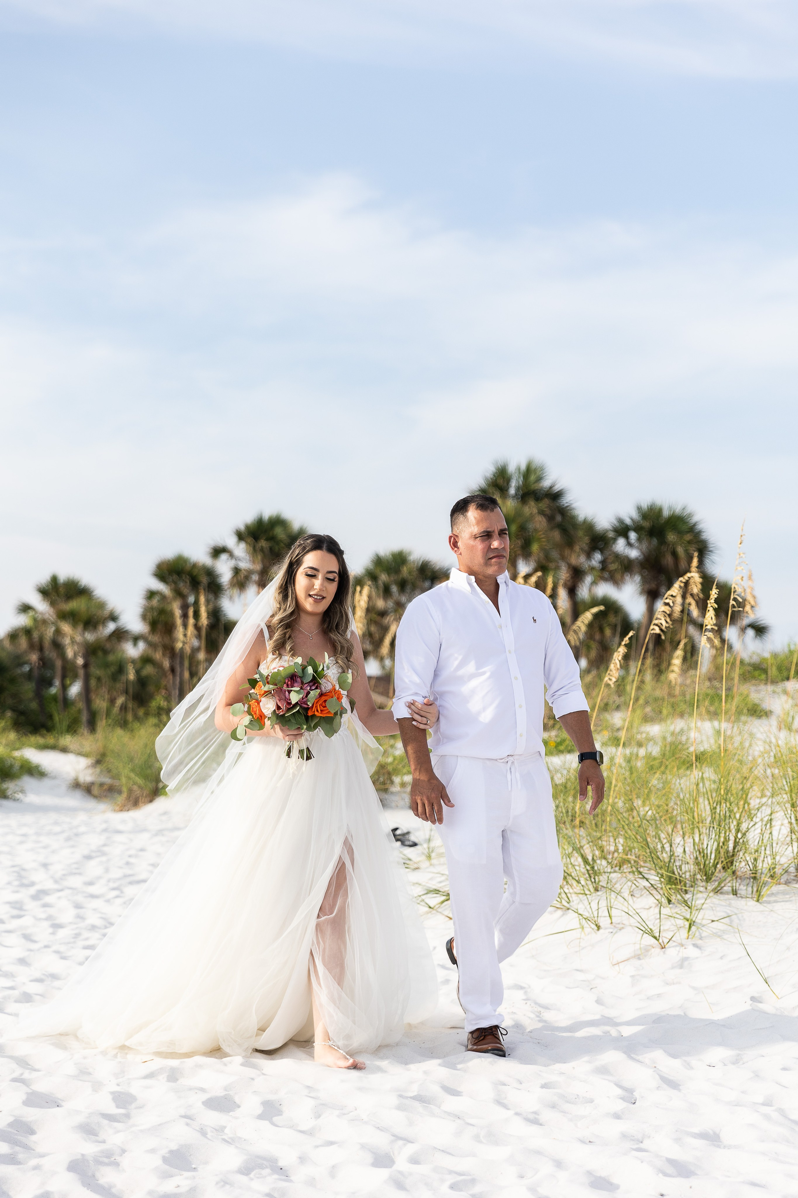 ELOPEMENTS. Wedding Photography & Videography contenting in Tennessee and Florida