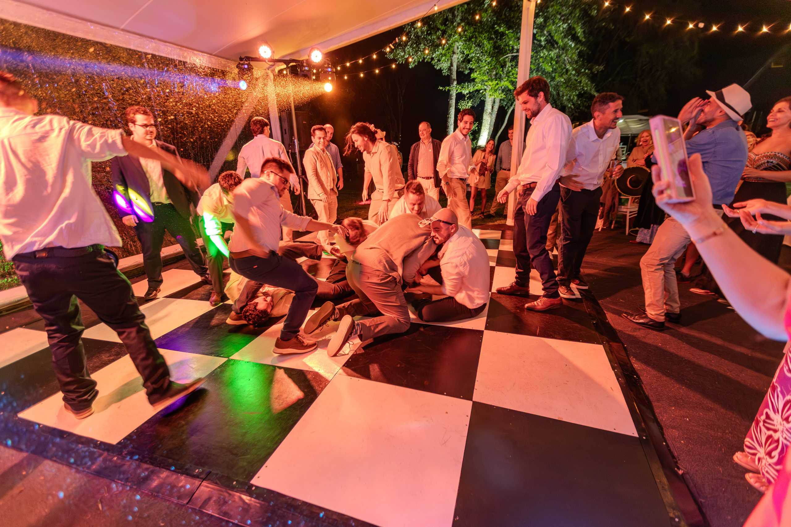 Javiera y Diego. Dinka & Emilio - El arte de preservar lo que no se repite