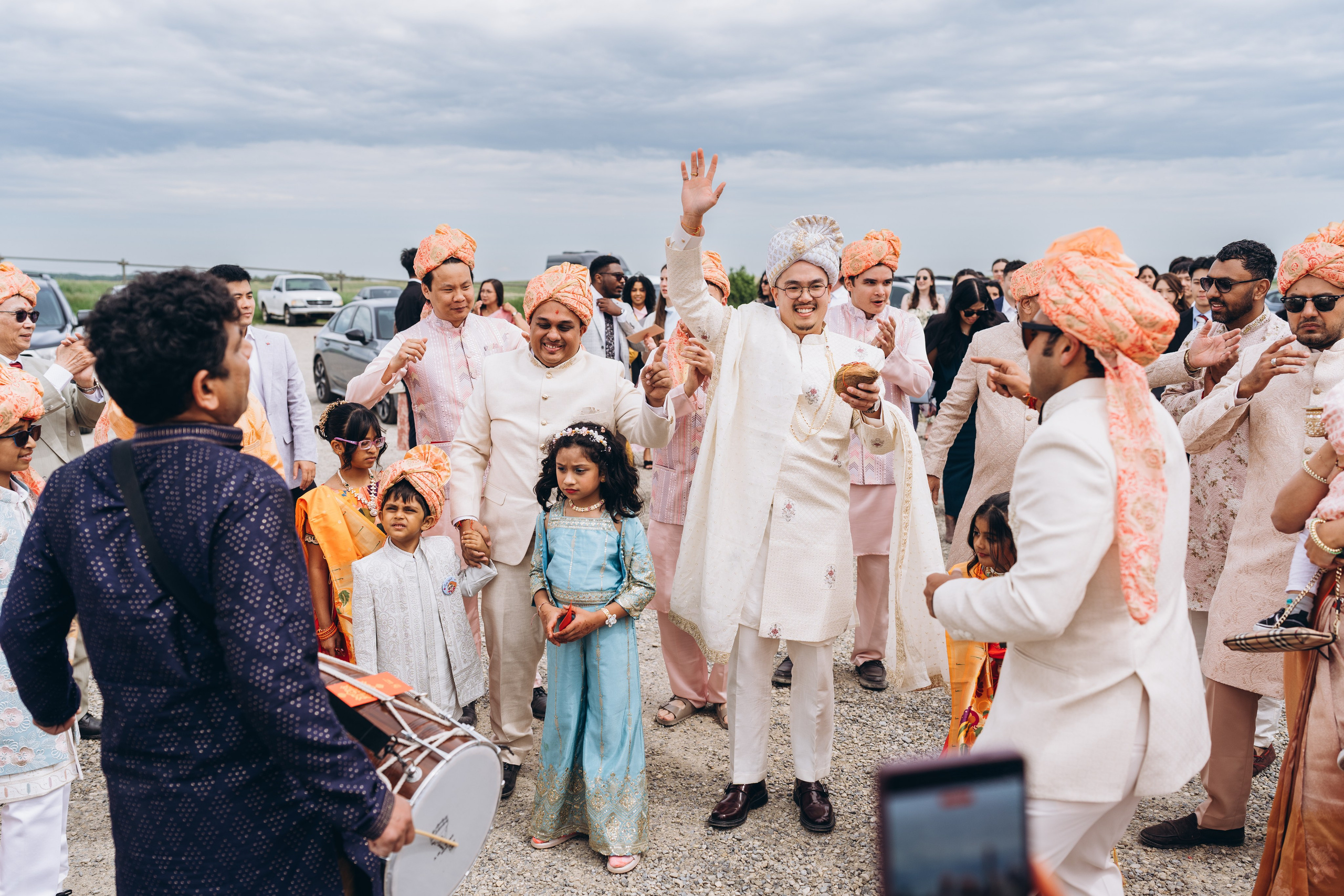 Jackie & Bindi. Calgary Wedding & Lifestyle Photographer — Yevhen Polishchuk