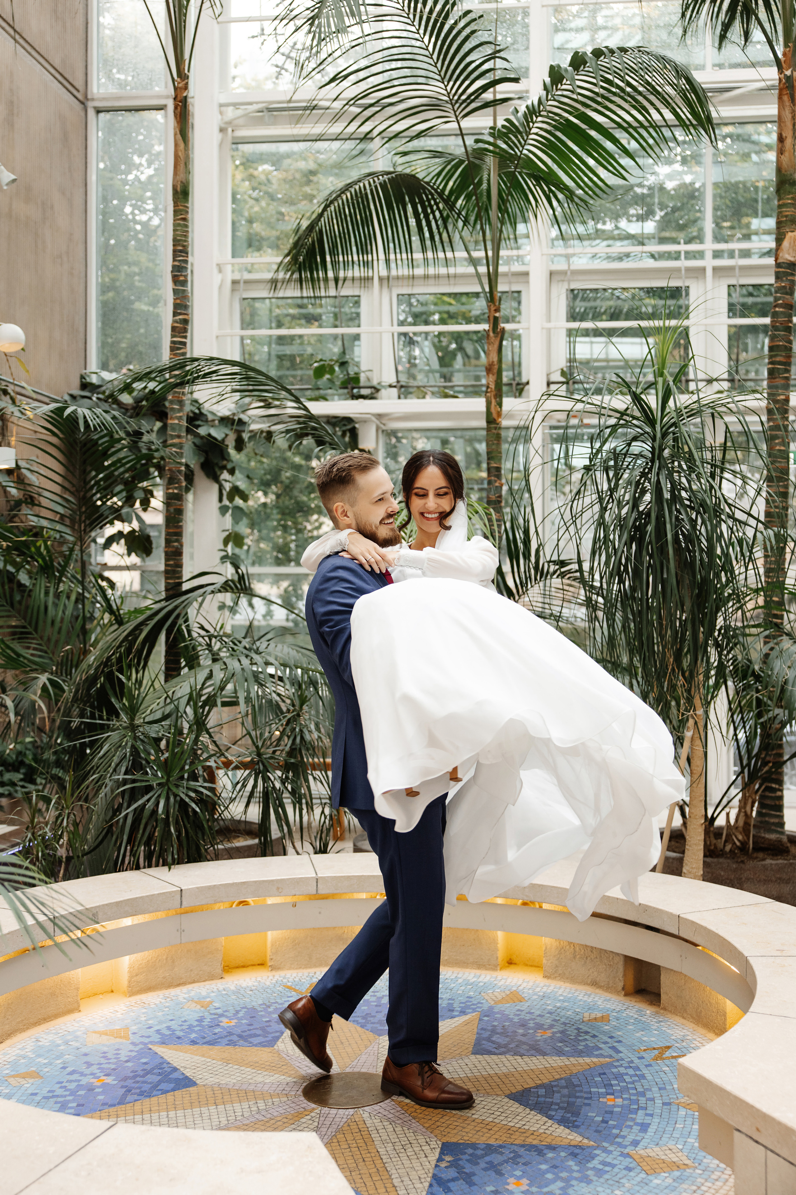 SINDRE & SOFIE. HOME