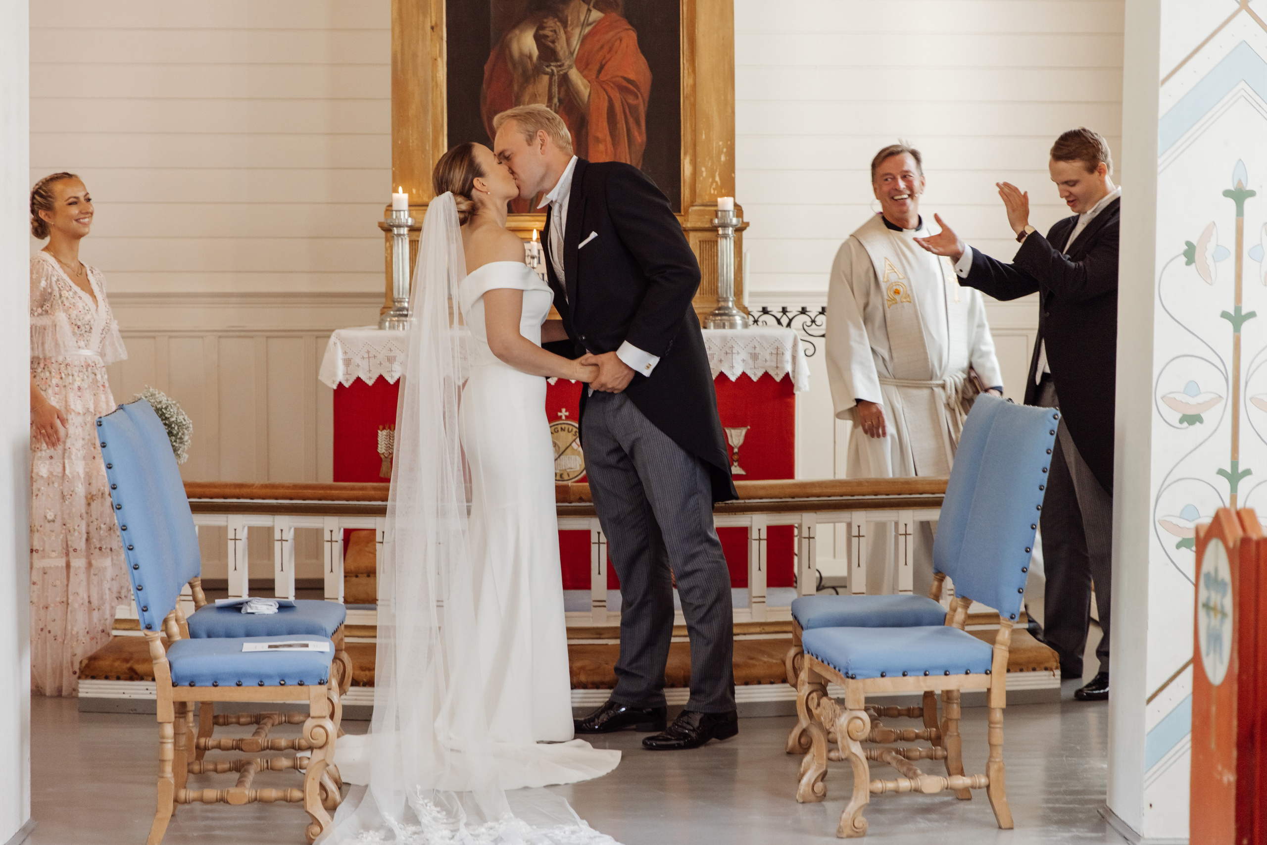 ANE & CHRISTIAN. HOME