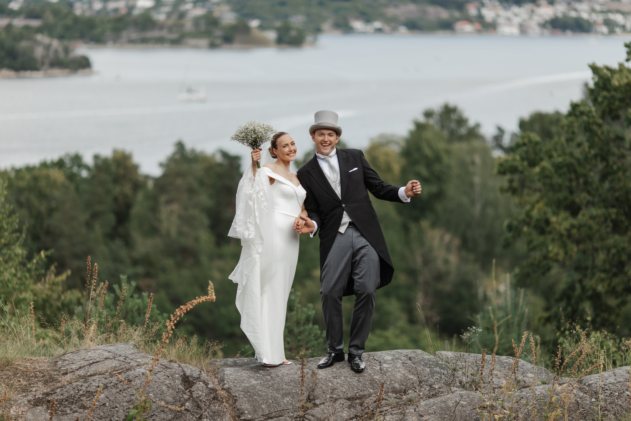 ANE & CHRISTIAN. HOME