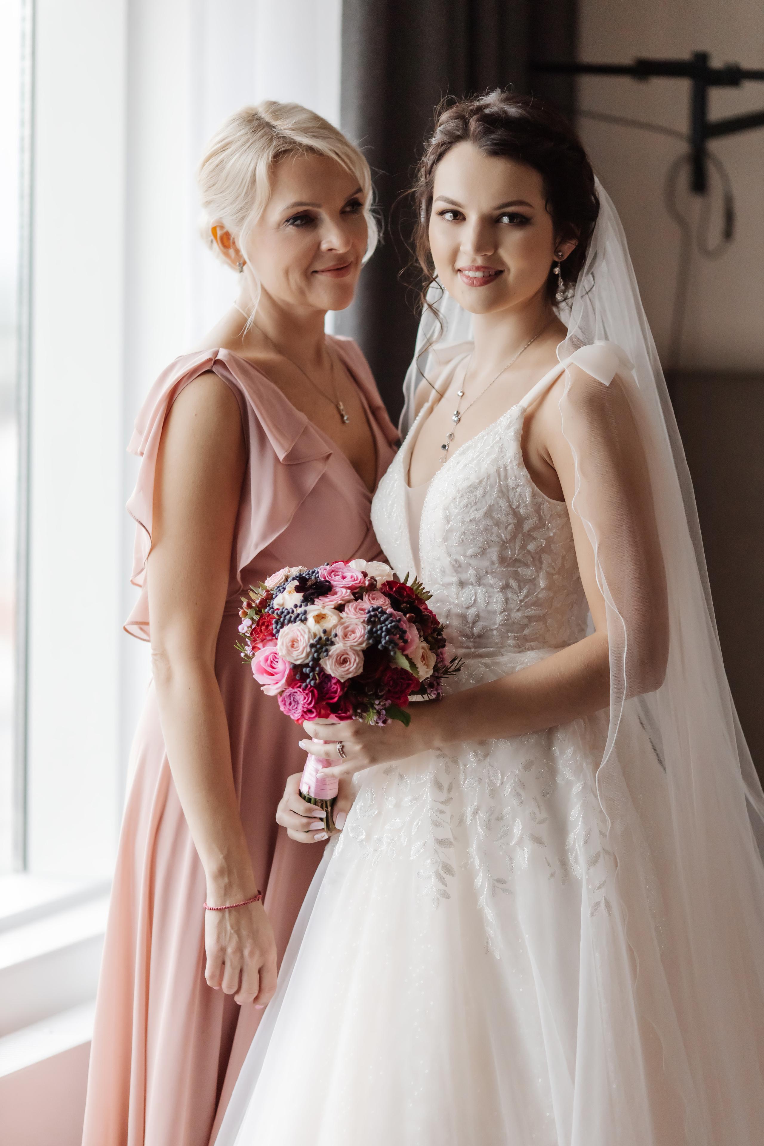 DIANA & DENISS. HOME