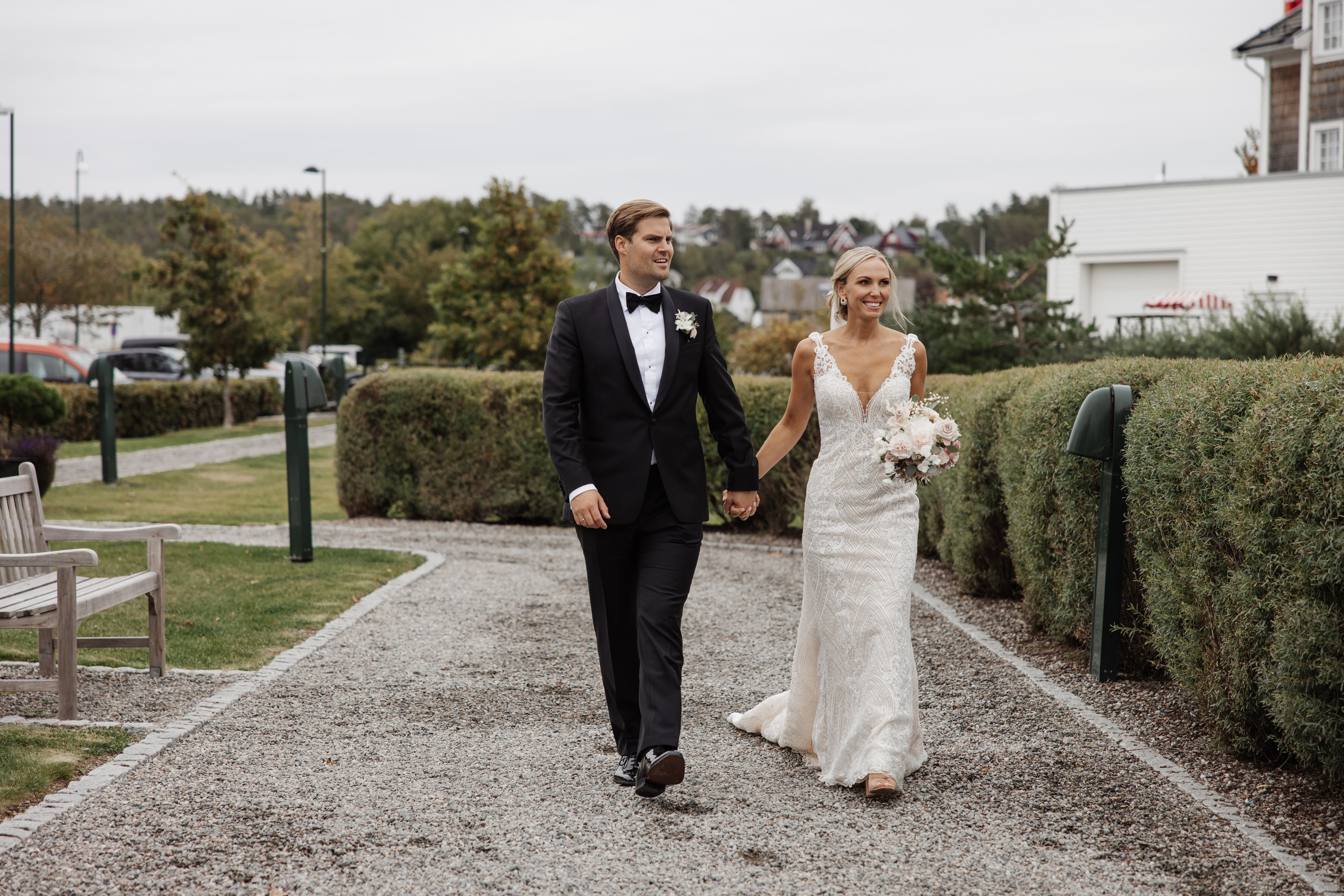 JULIE & HERMAN. HOME