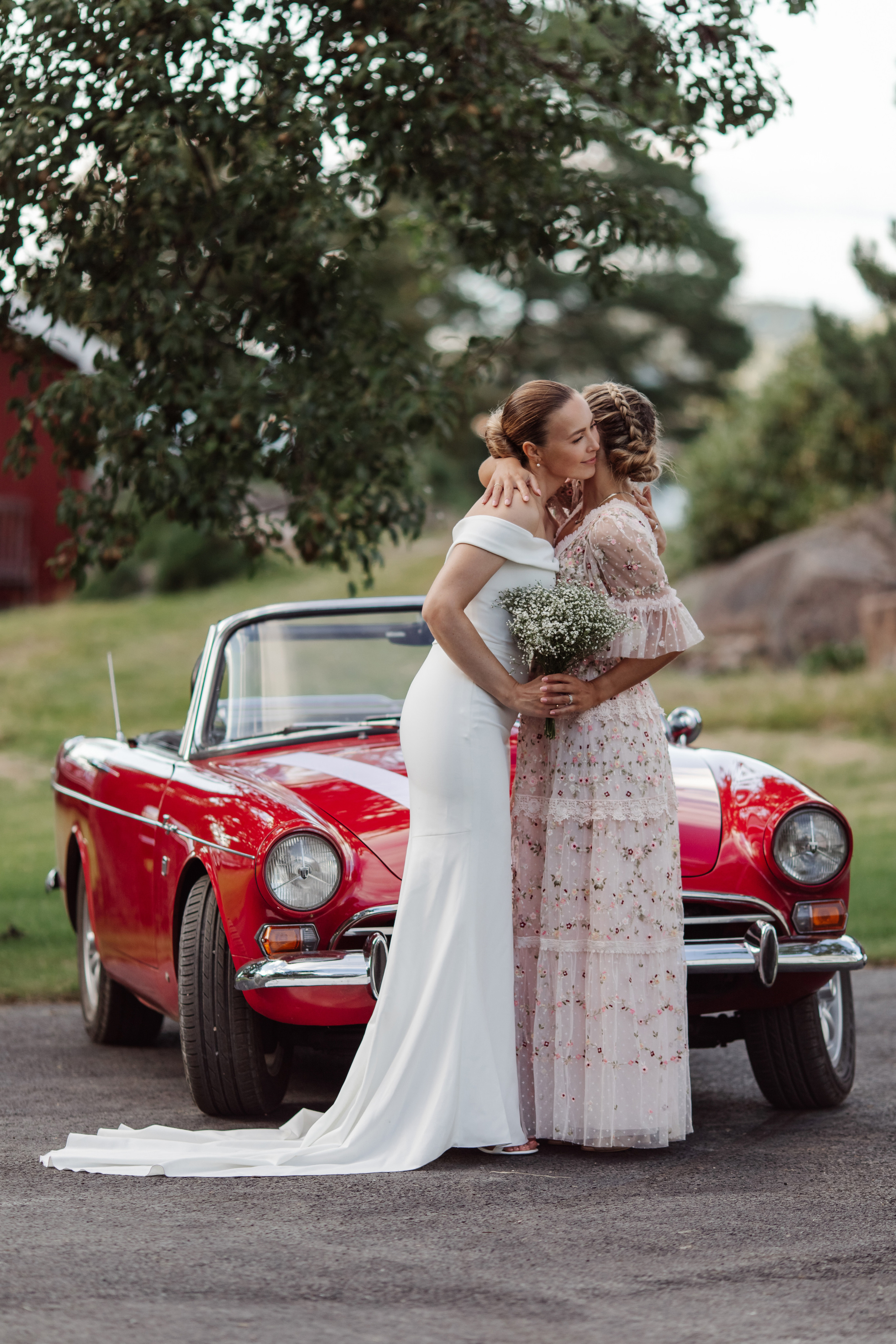 ANE & CHRISTIAN. HOME