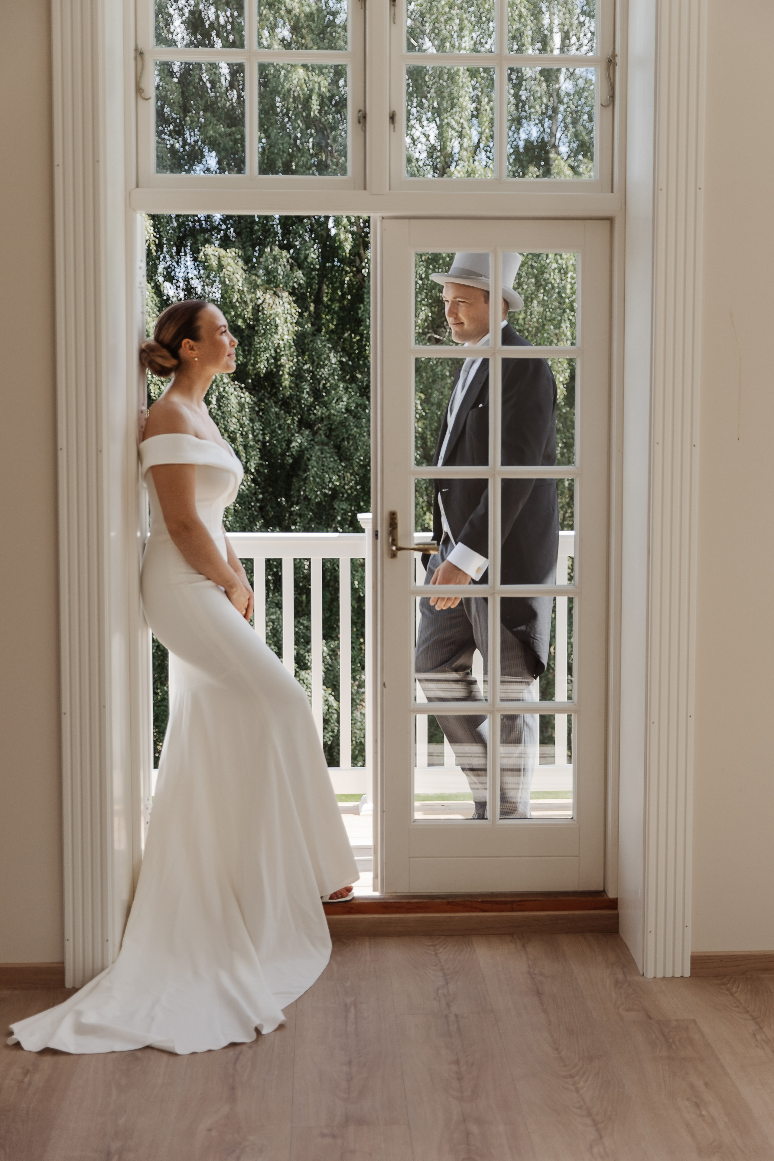 ANE & CHRISTIAN. HOME