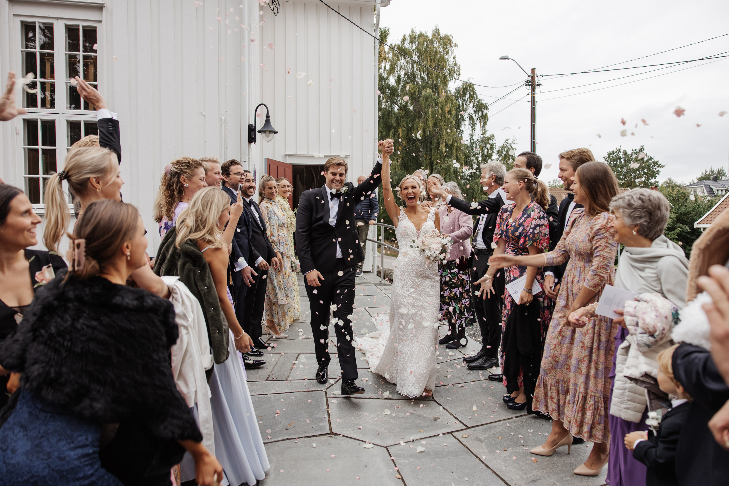 JULIE & HERMAN. HOME