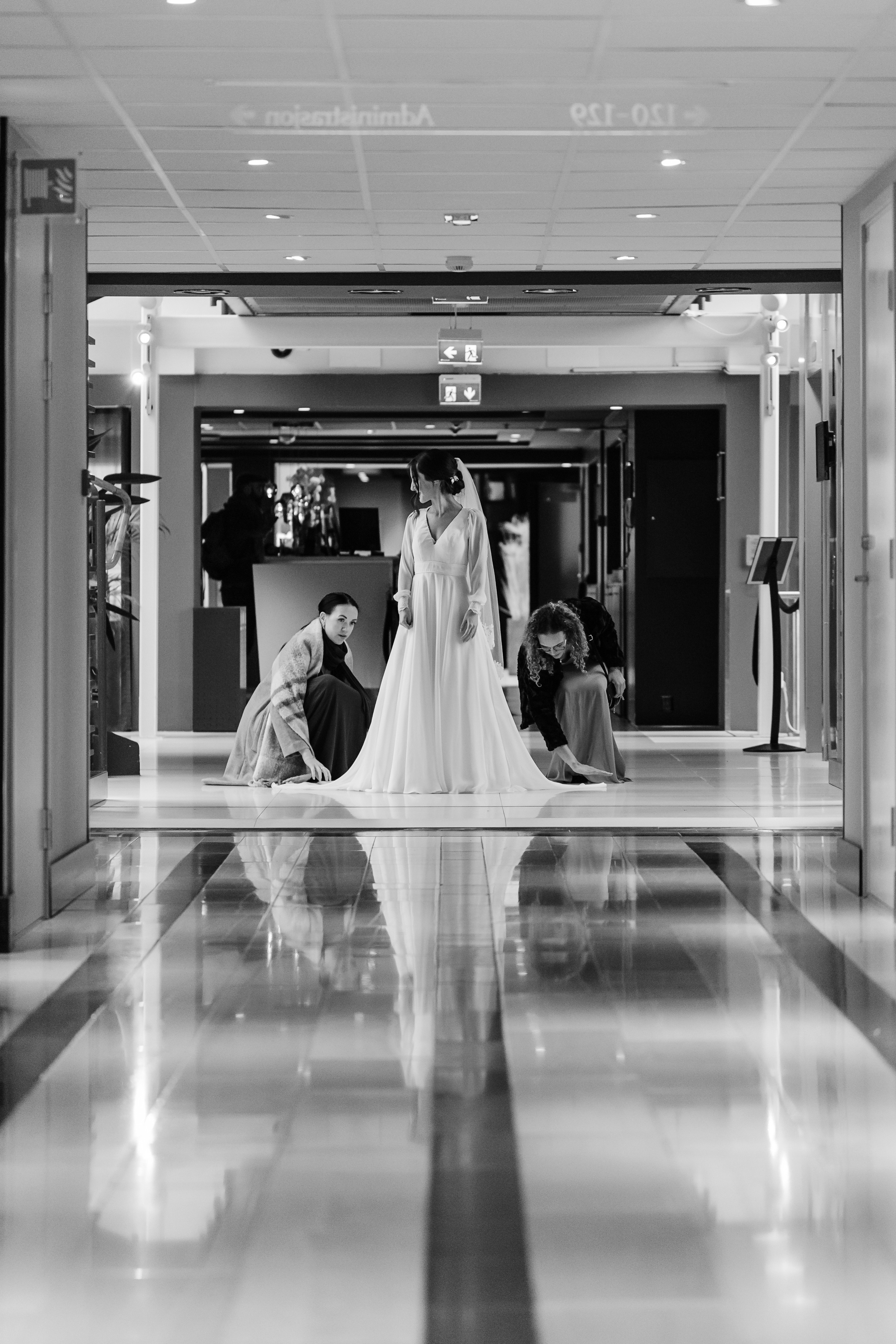 SINDRE & SOFIE. HOME