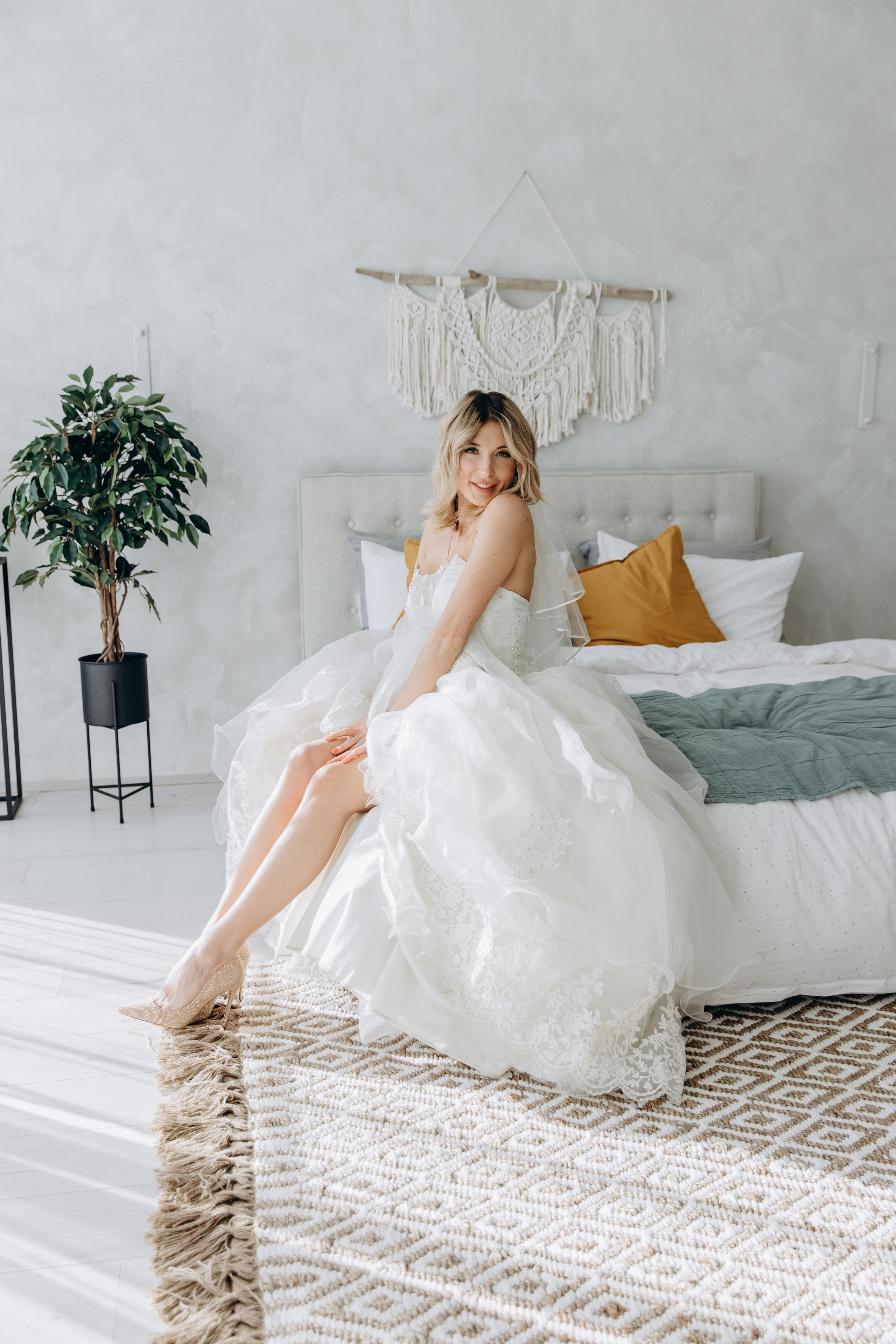 STANISLAV & ALJONA. HOME