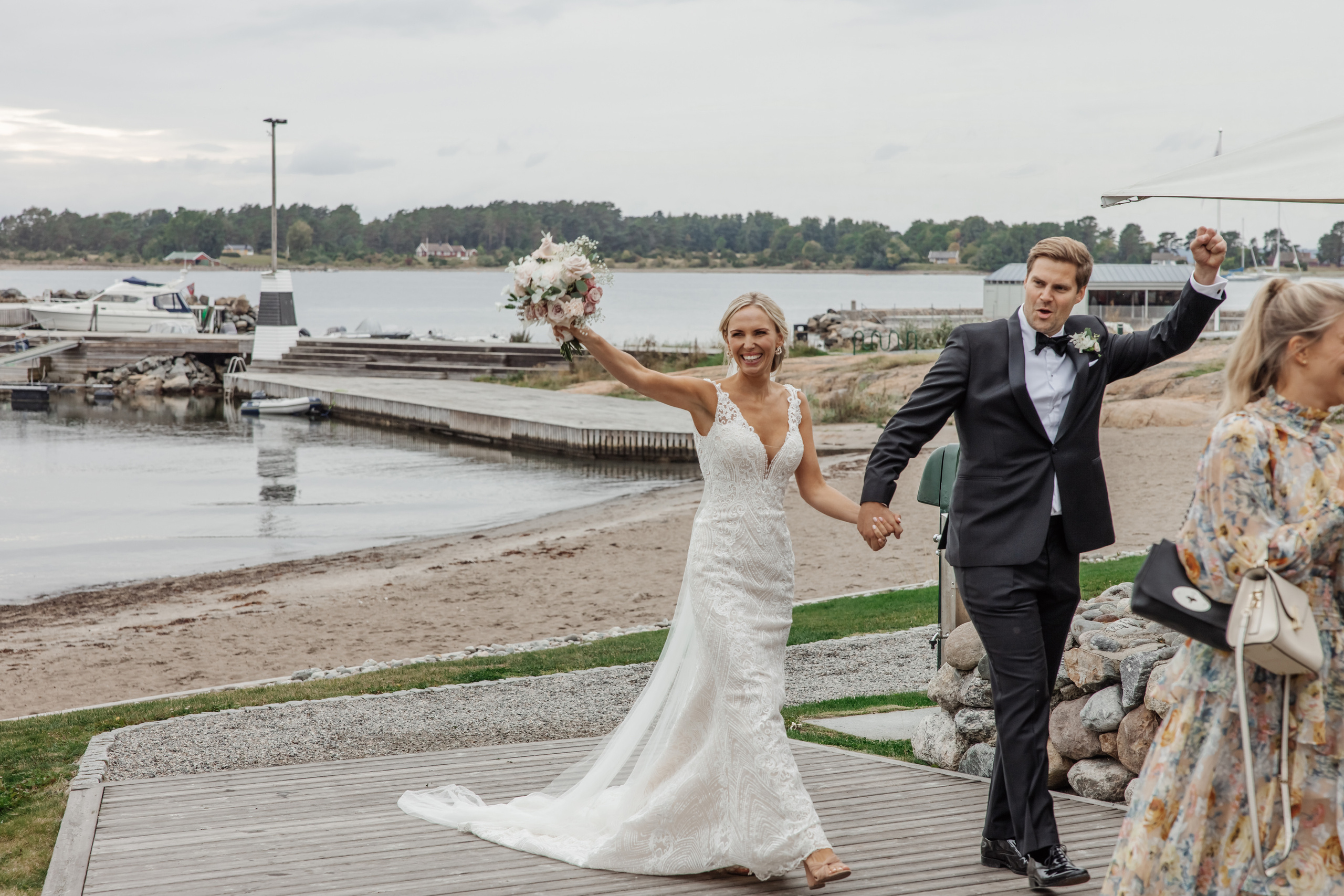 JULIE & HERMAN. HOME