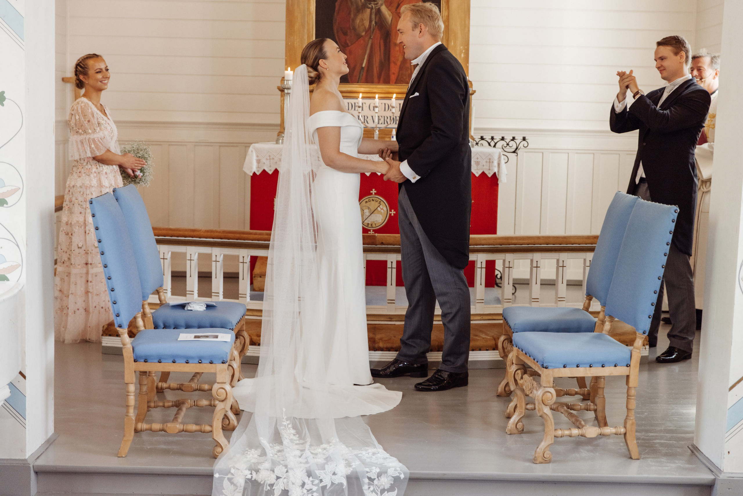 ANE & CHRISTIAN. HOME