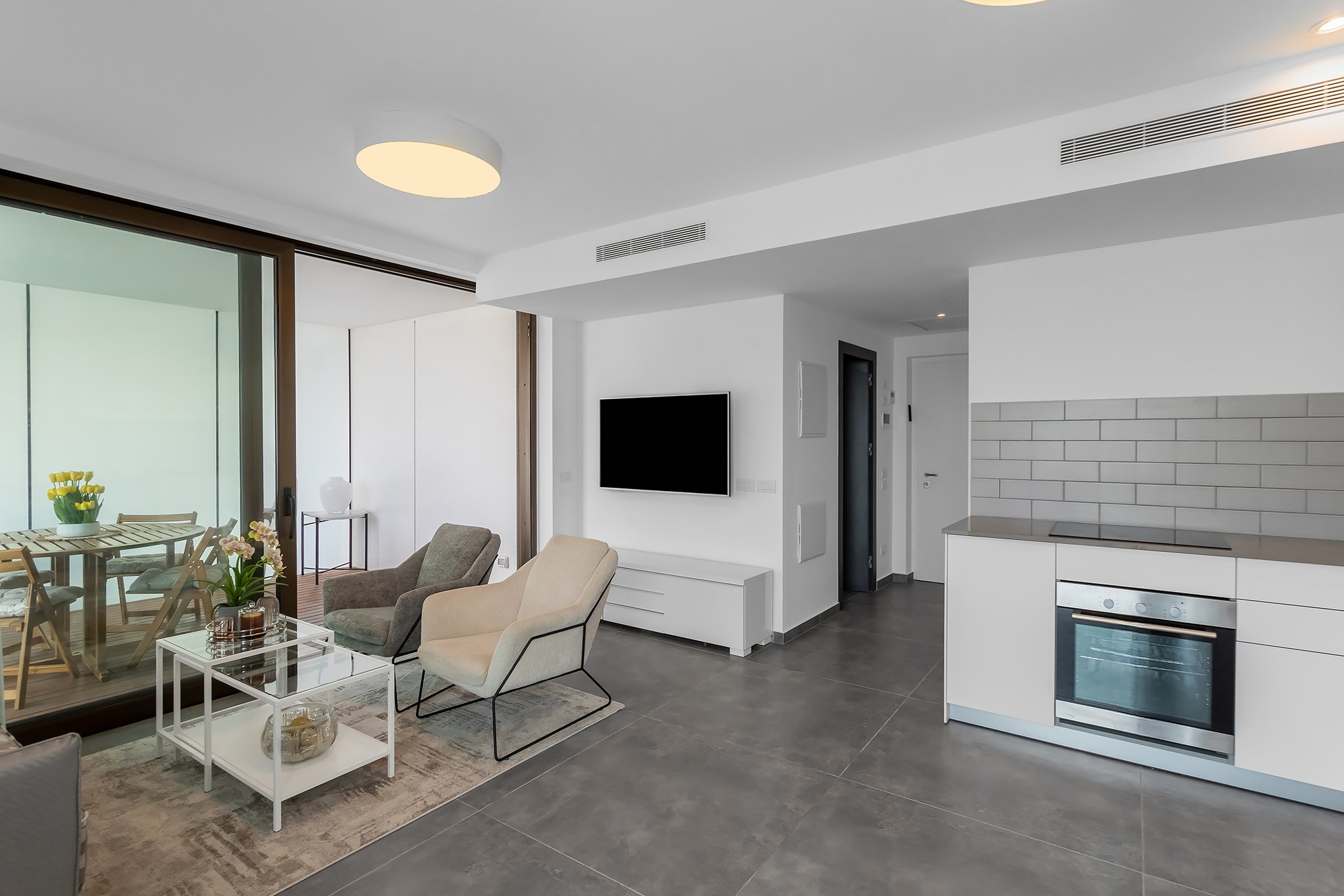 Photographer of property interiors in Israel for Booking and Airbnb