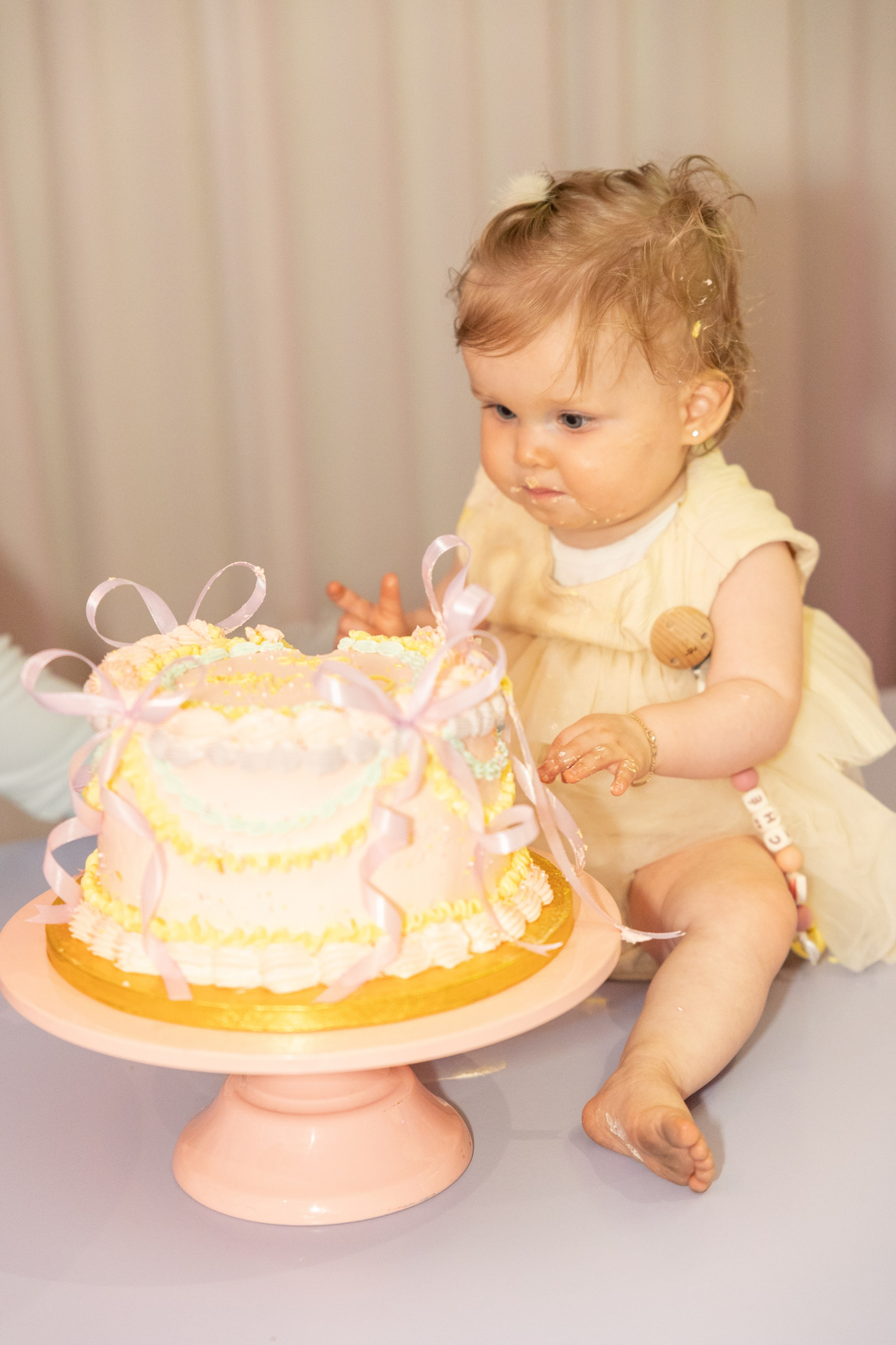 1 st Birthday. Portrait and Family Photographer in Netherlands