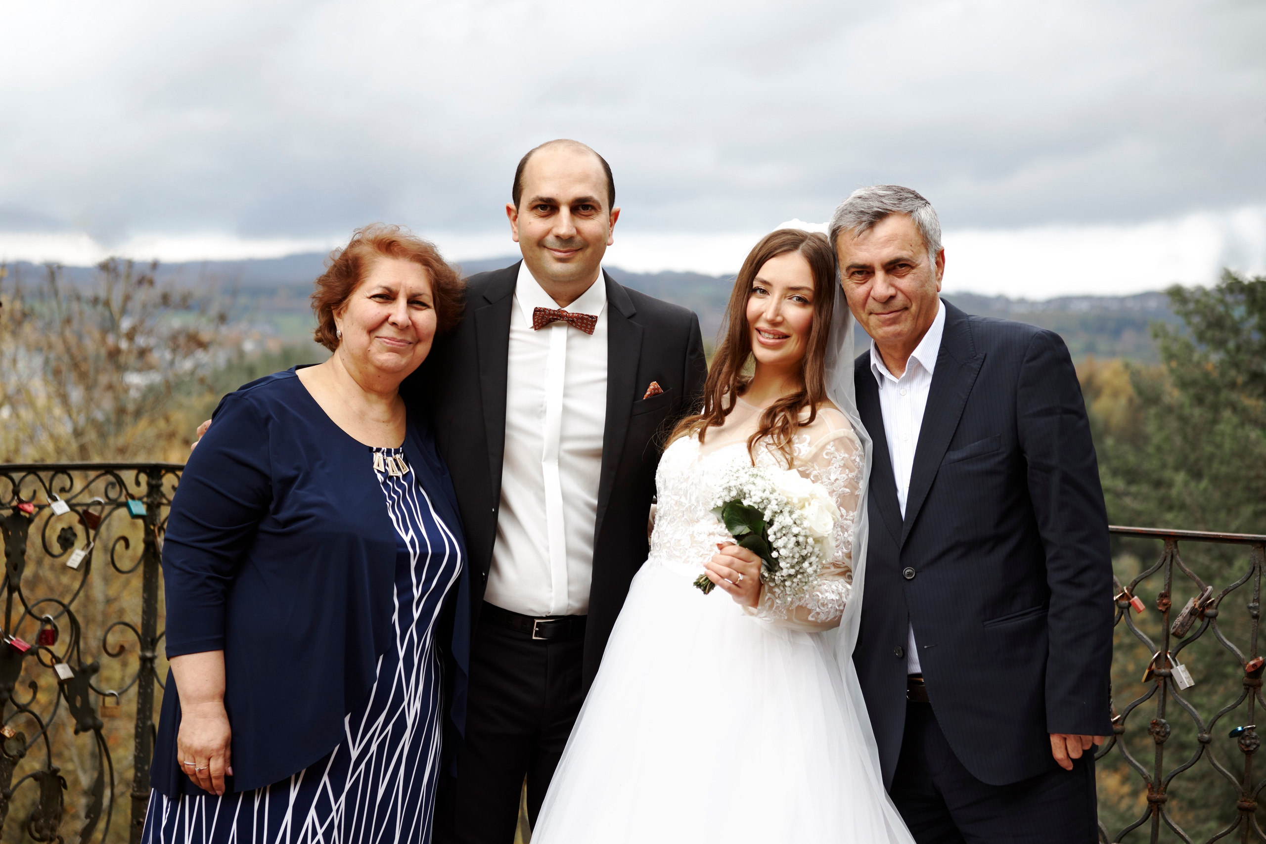 Hochzeitsfotos aus Düsseldorf. Hochzeitsfotograf und Hochzeitsvideograf aus Hamburg | Roka21Film