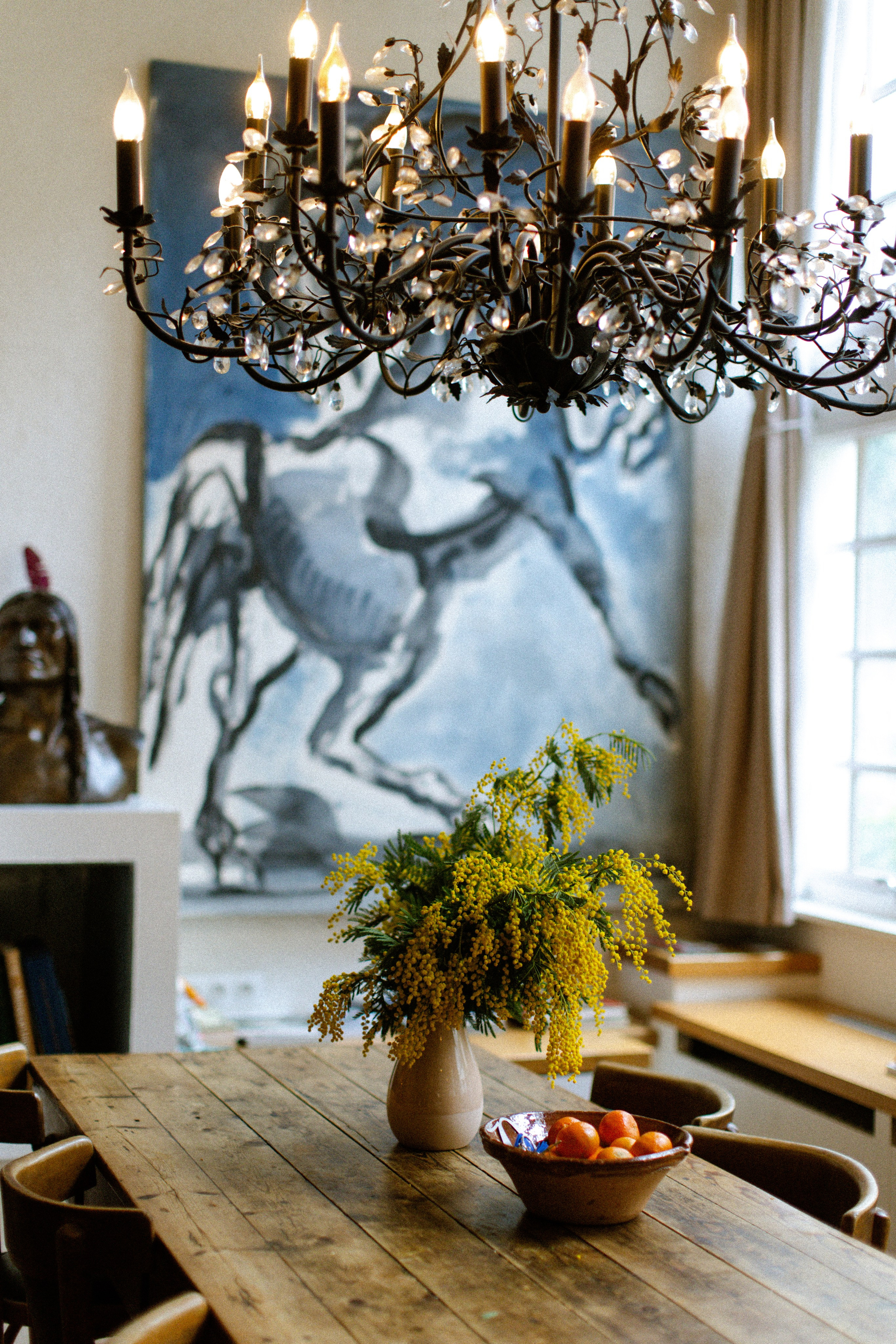 Family At Home Photoshoot in Paris | Natural Lifestyle Photography. Paris Wedding Photographer