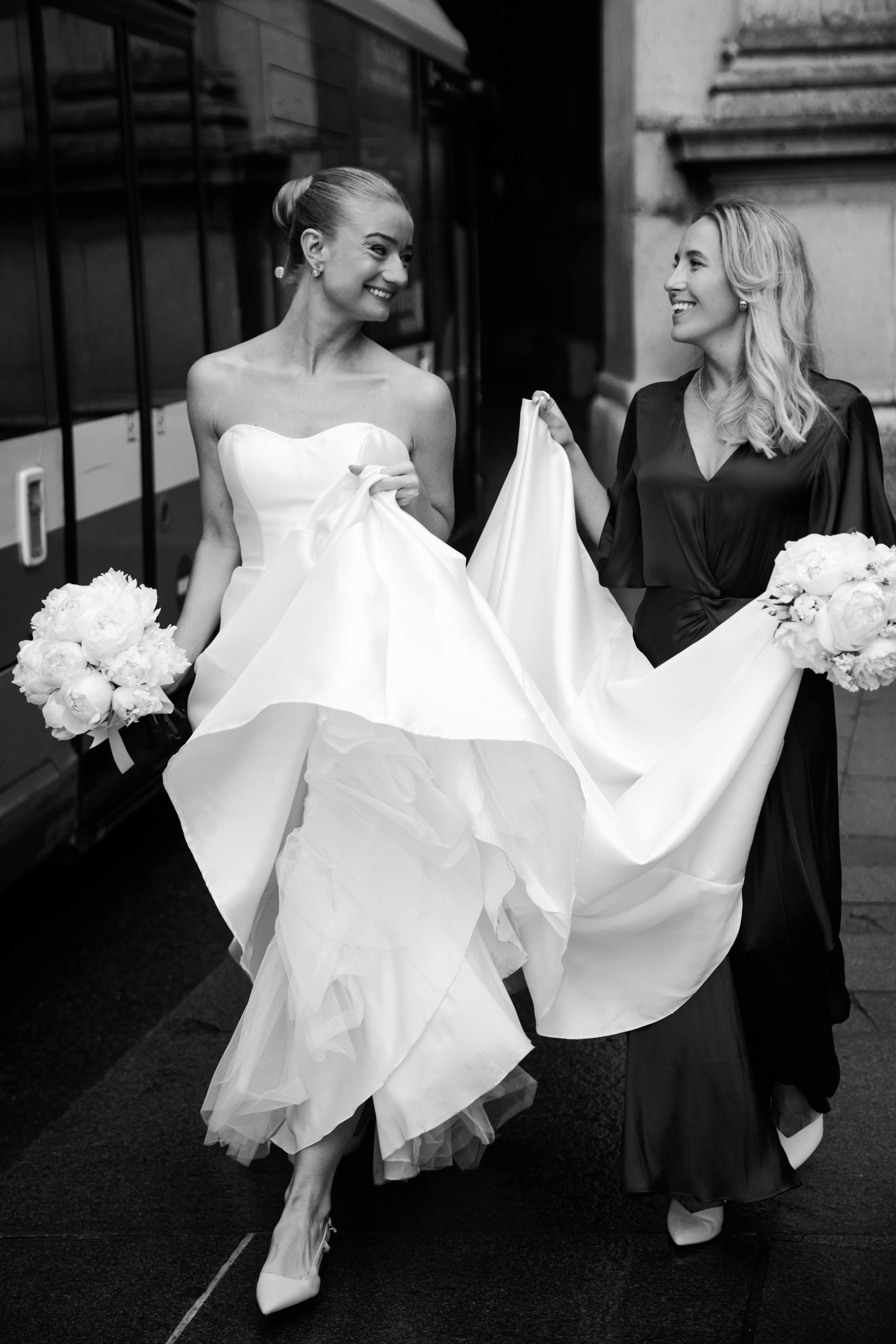 Clara & Douglas | Wedding Photography in Paris. Paris Wedding Photographer