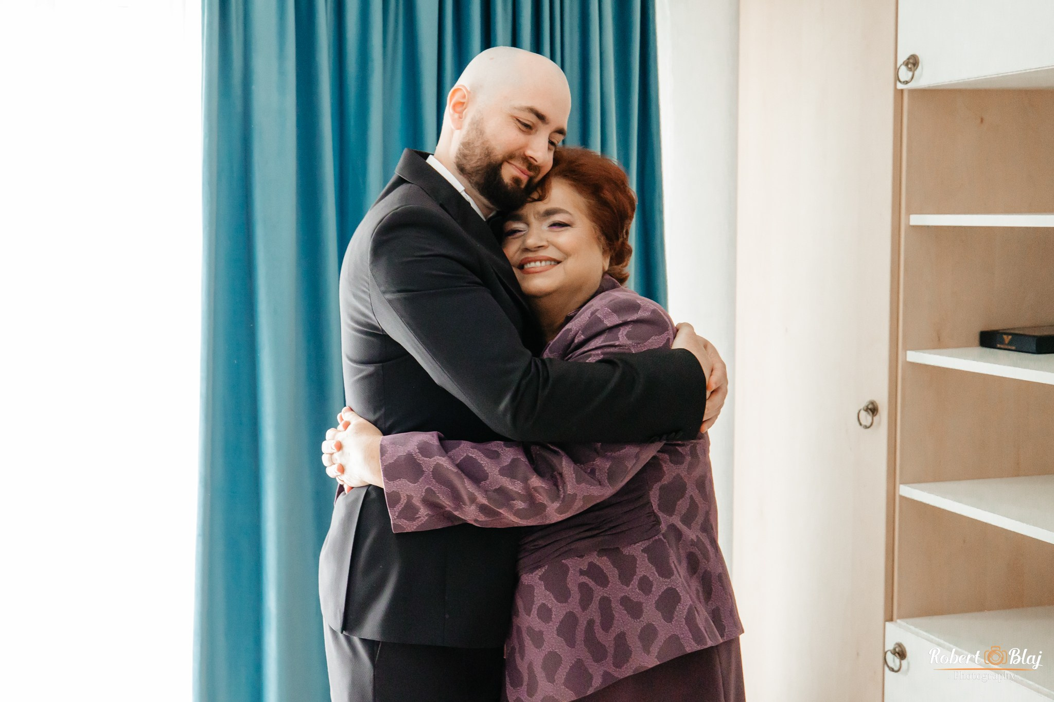 Ioana & Florin. Robert Blaj - Fotograf Nuntă Iași