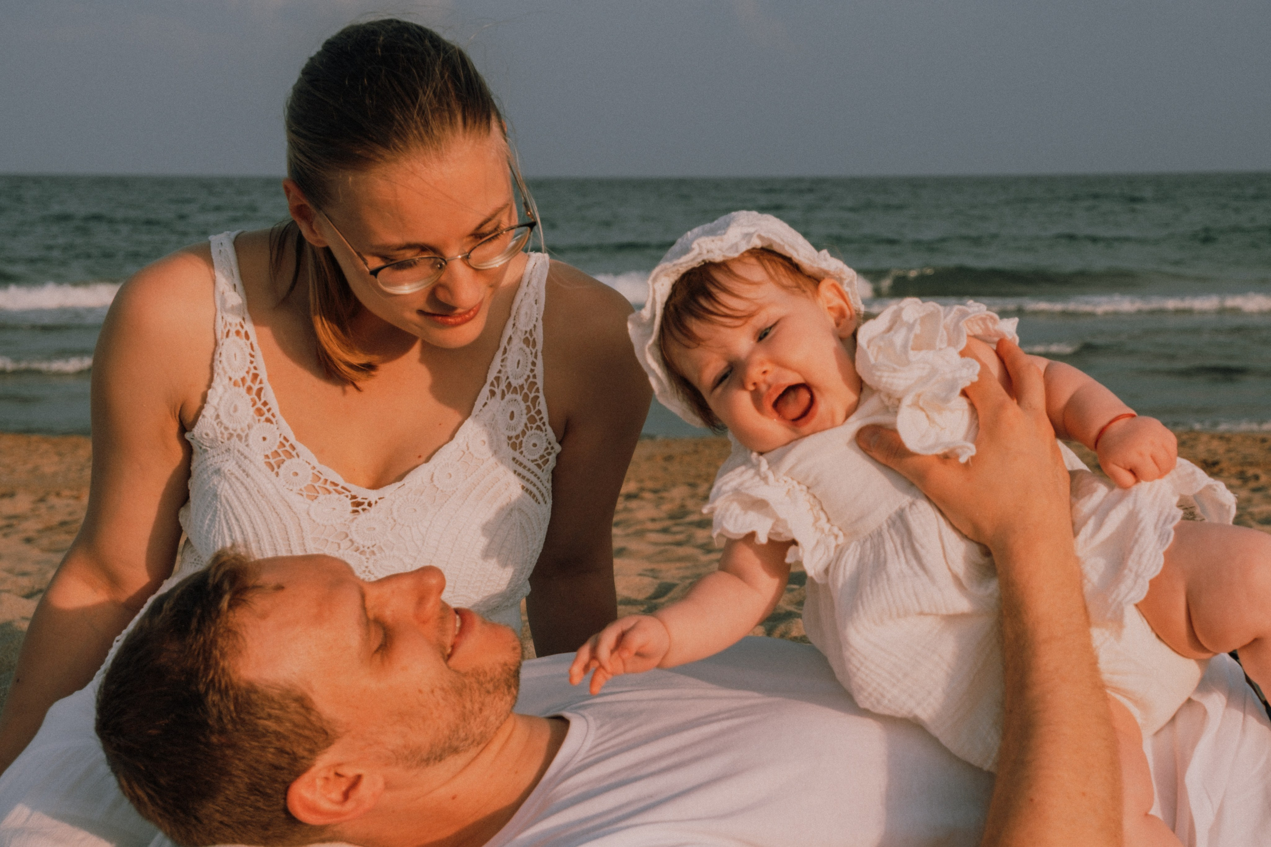 Семейная фотосессия на пляже. Профессиональная фотосъемка в Калафелле — Елена Медведева