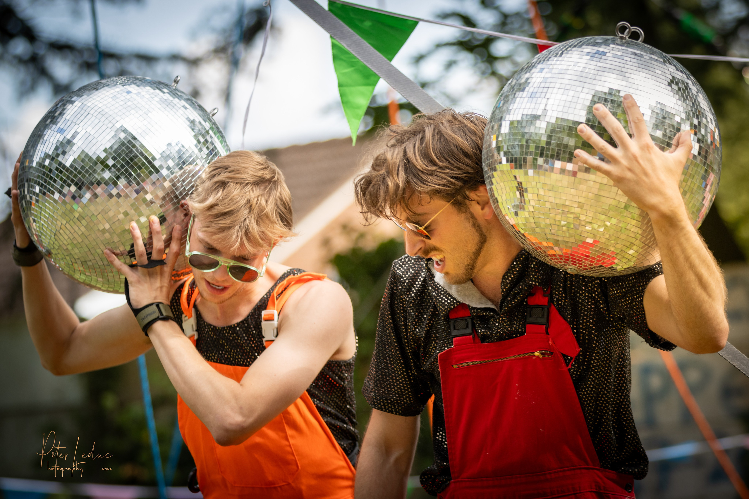 Lachfestival Houthalen-Helchteren. Peter Leduc is een passionele hobbyfotograaf uit België, gespecialiseerd in creatieve fotografie, visuele verhalen en unieke fotoprojecten