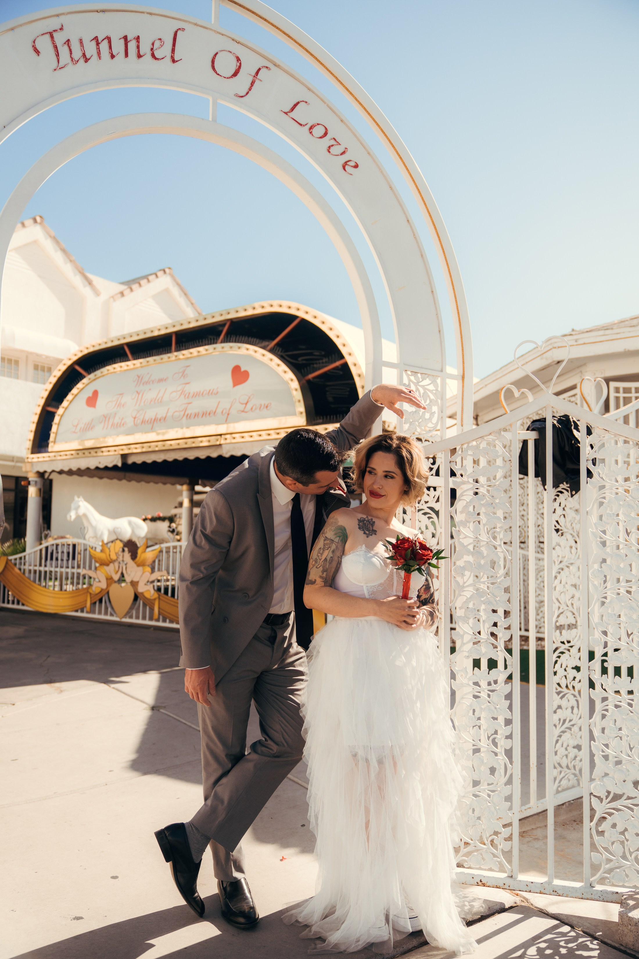 Dylan&Chanin. Wedding & elopement photographer Viktoriya Kravtsov. Las Vegas