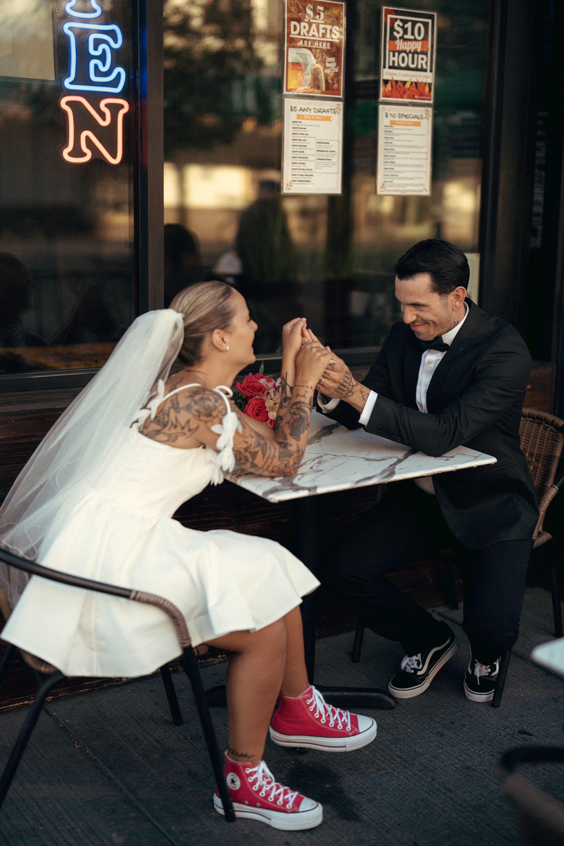 Klara&Marsel. Wedding & elopement photographer Viktoriya Kravtsov. Las Vegas