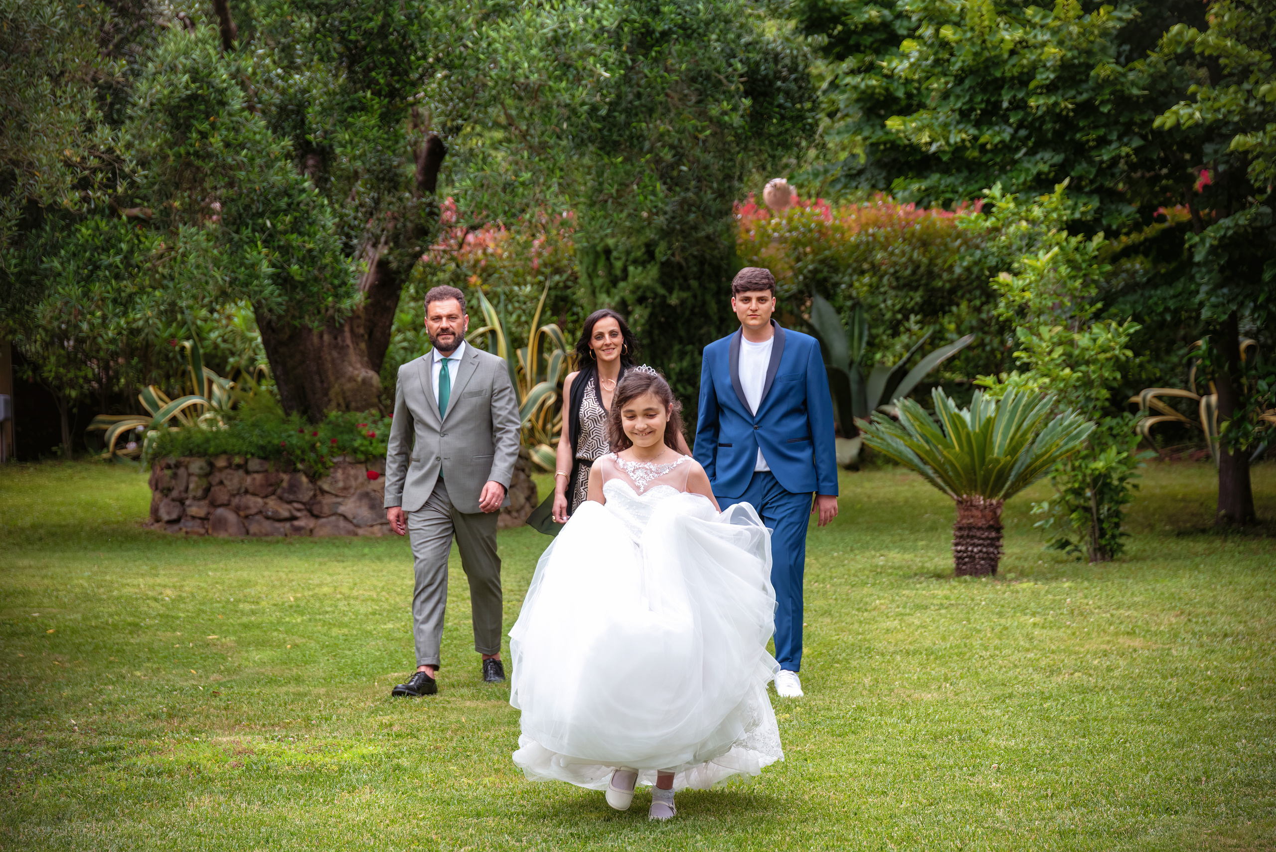 Anteprima Prima Comunione Sara. Fotografo di famiglia