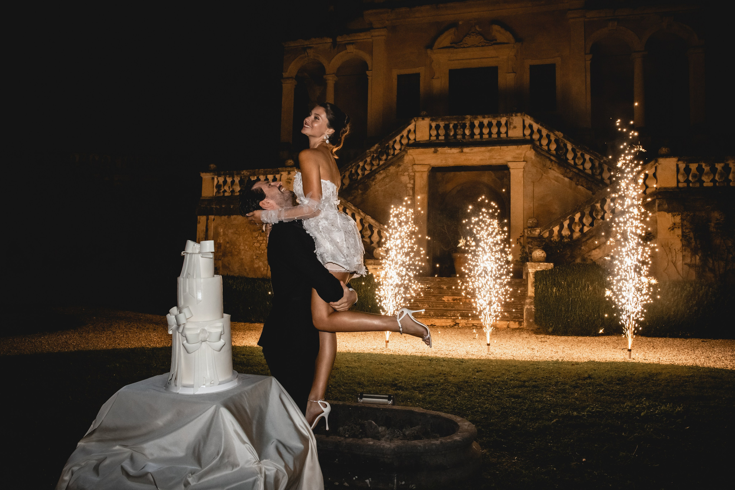 Verona, Italy. Professional wedding photographer in Copenhagen, Denmark — Julia Byron