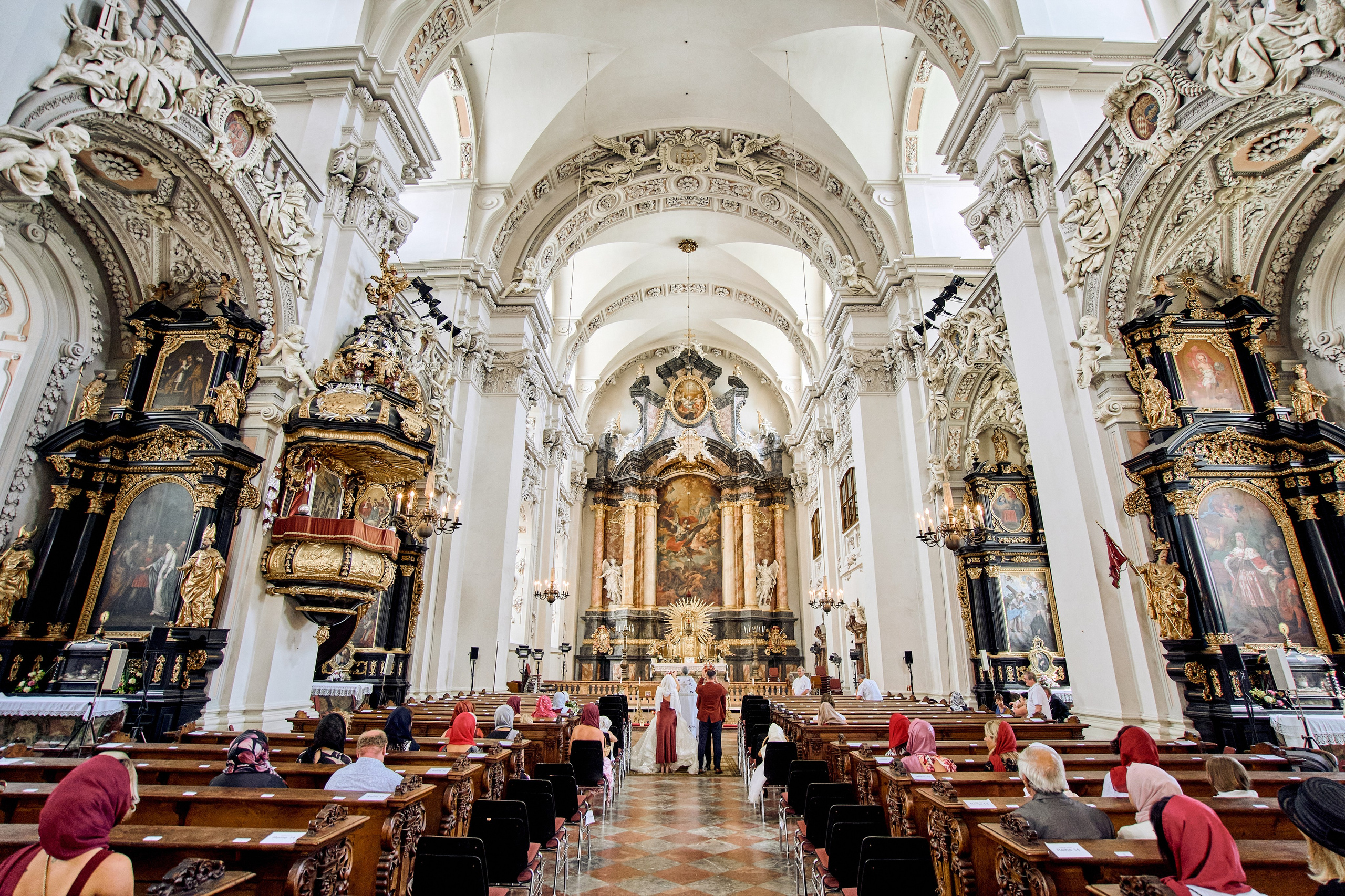 Trauung. Hochzeits- und Reportagefotograf für München, Regensburg, Deutschland RED LINE Media
