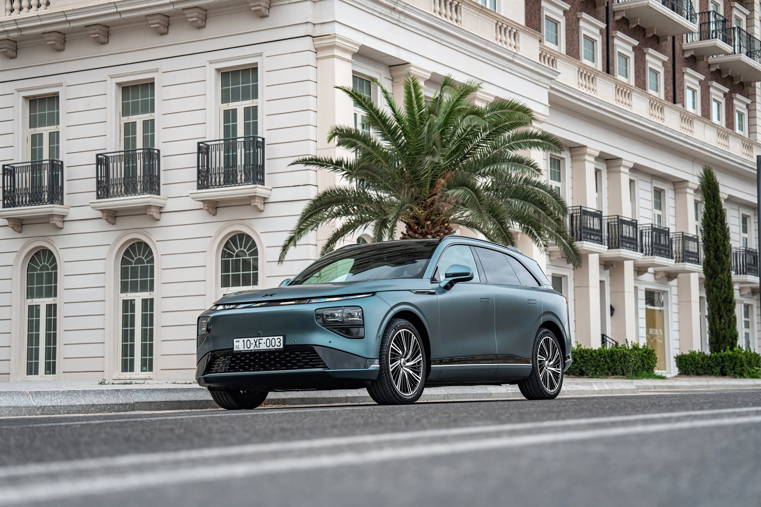 XPENG. WORLDWIDE COMMERCIAL AUTOMOTIVE PHOTOGRAPHER