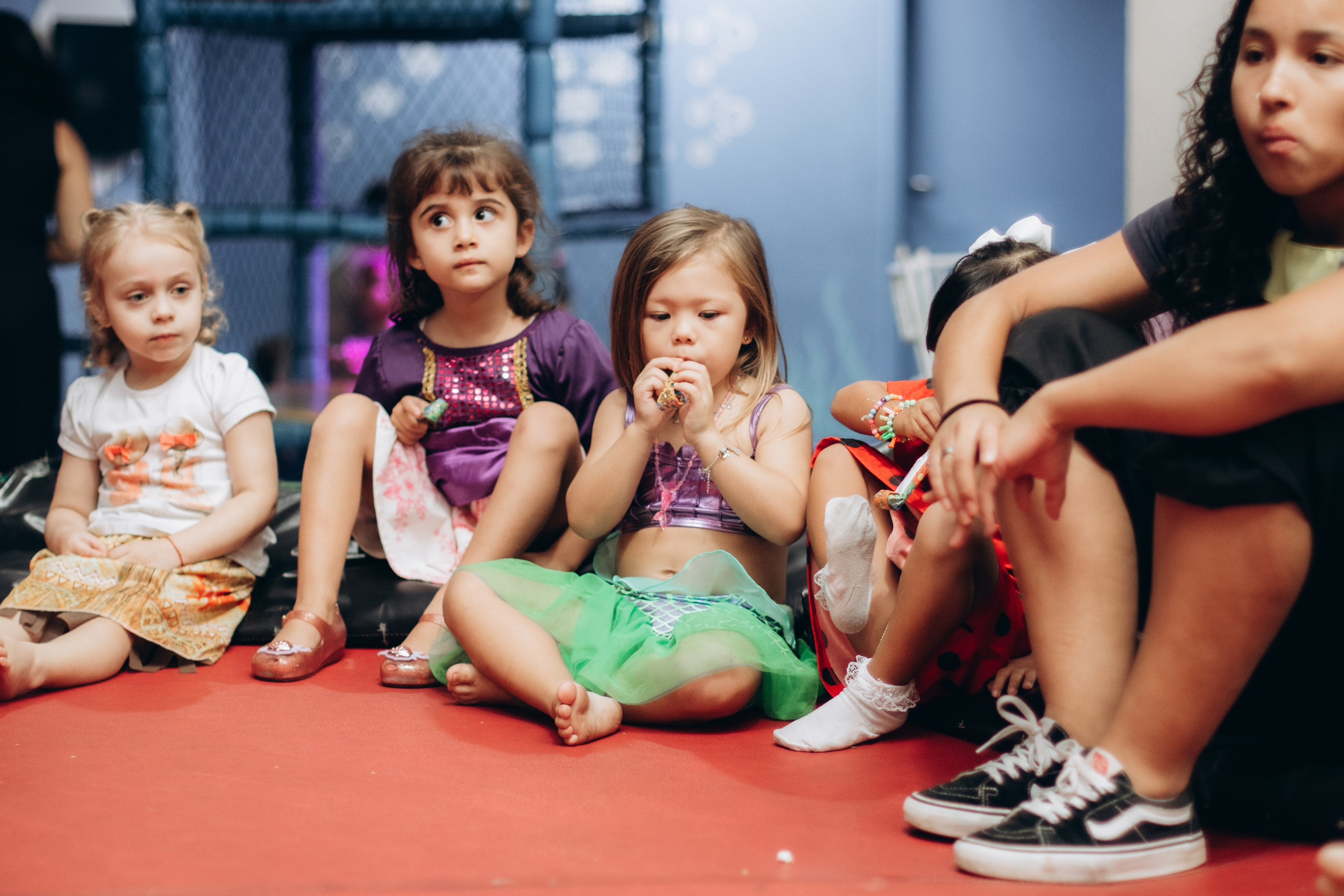 Alice — Aniversário 4 anos. Principal