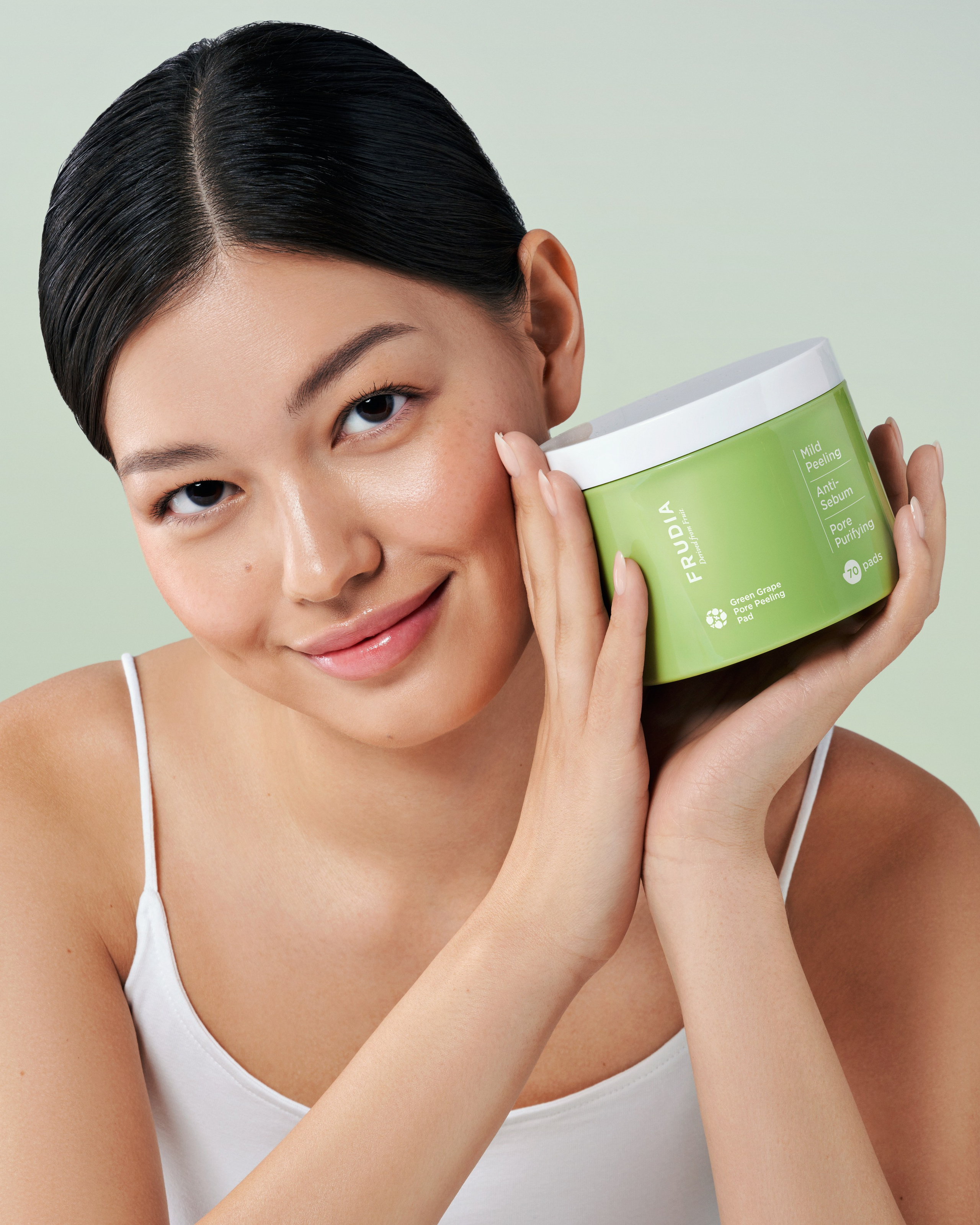 Frudia. Alina Efimova — Retoucher (Beauty, fashion and product)