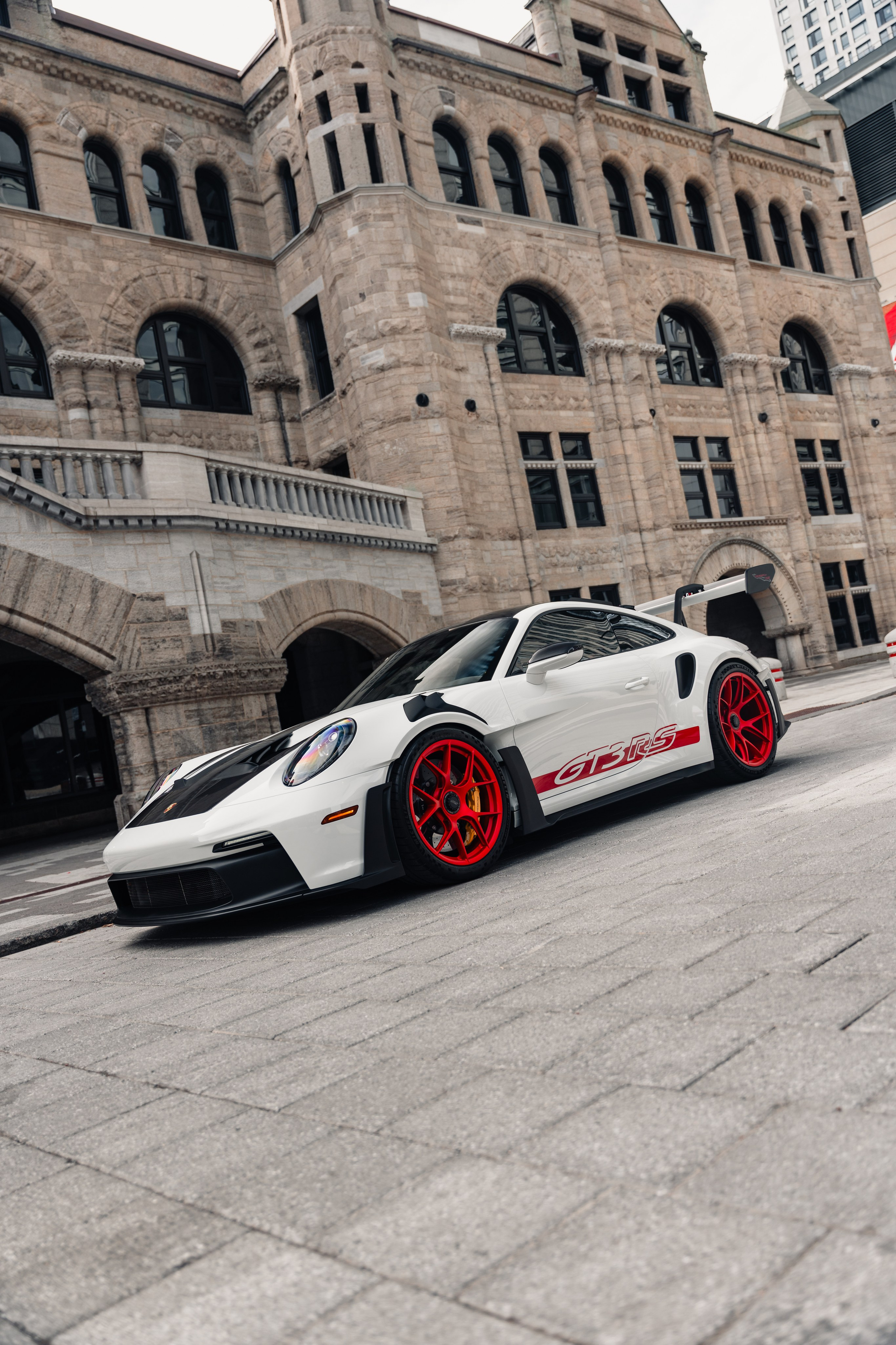 Porsche 992 GT3RS. Photographer in Paris — Vitalii Motruk
