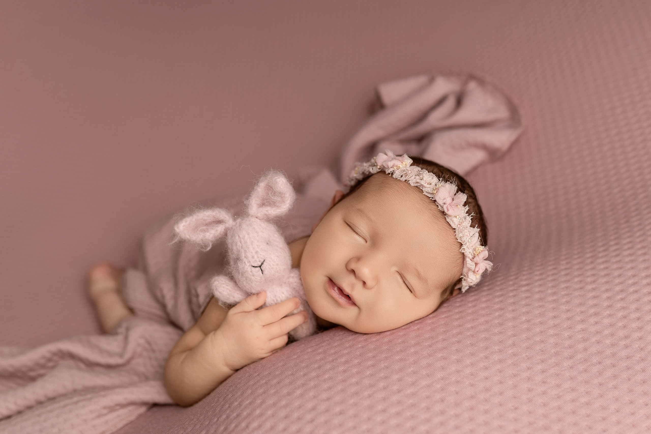 Esu Aleksandra naujagimių ir kudikių fotografė iš Vilniaus