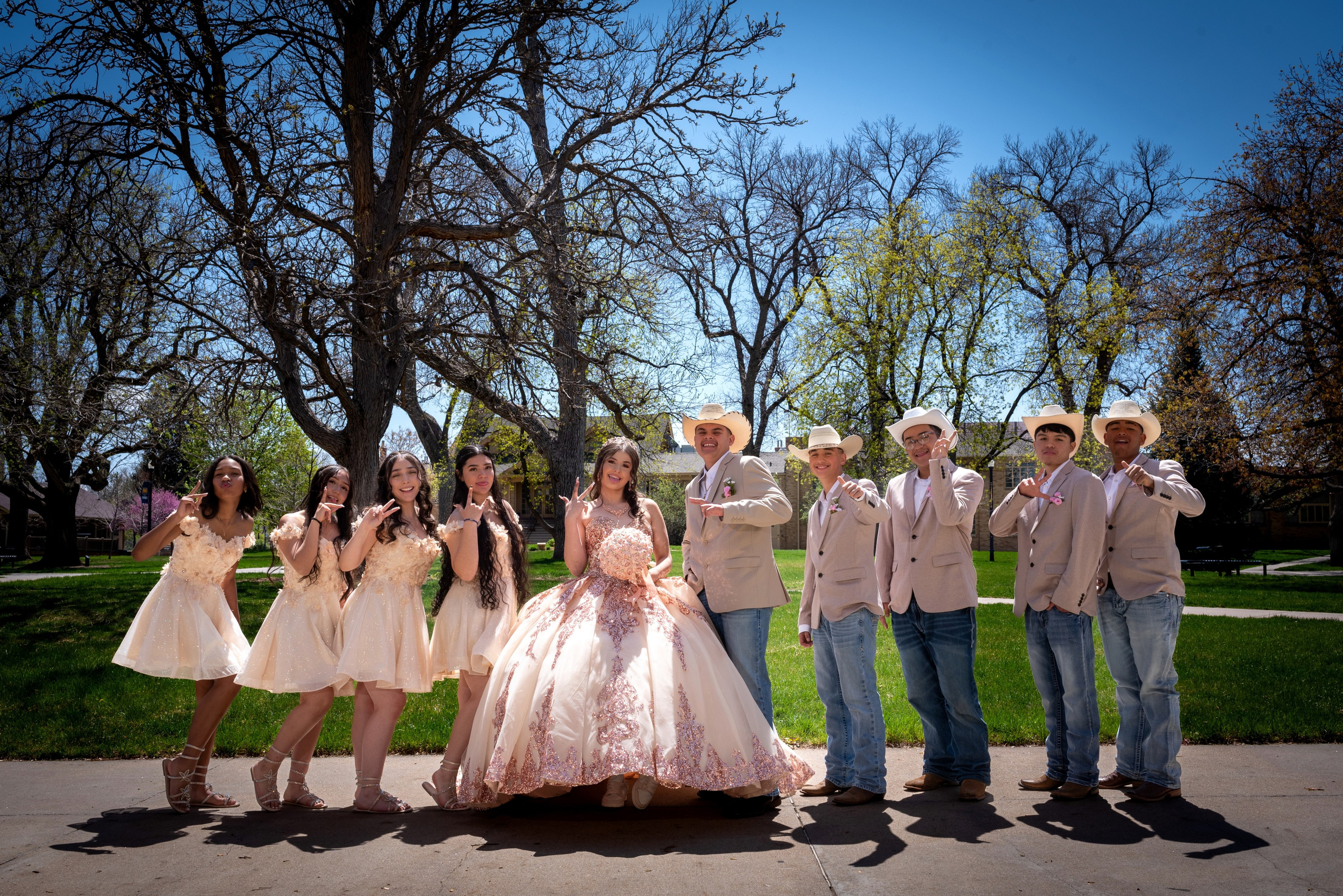 Colección: Nataly Mis Quince años