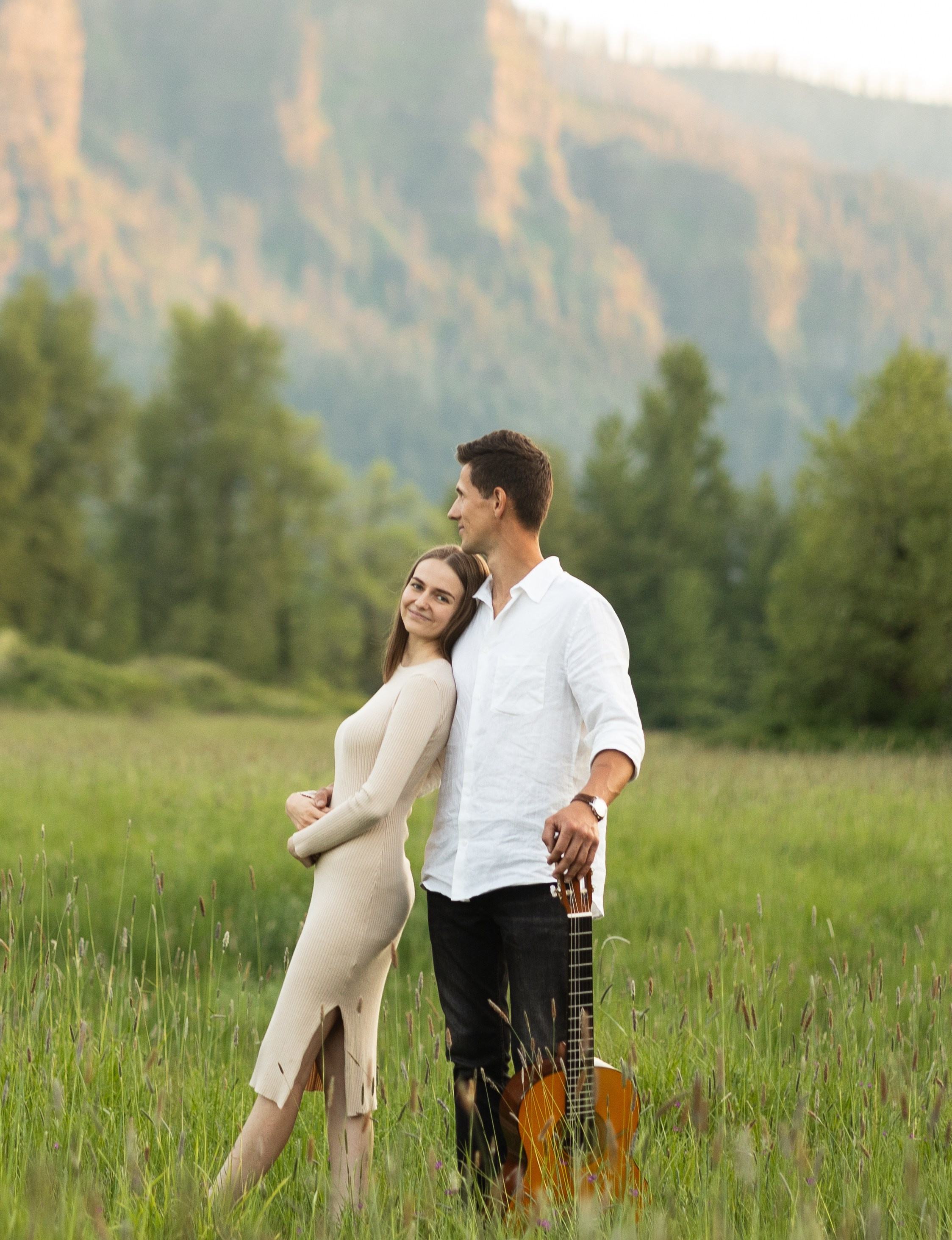 V | A. Family and Wedding photographer