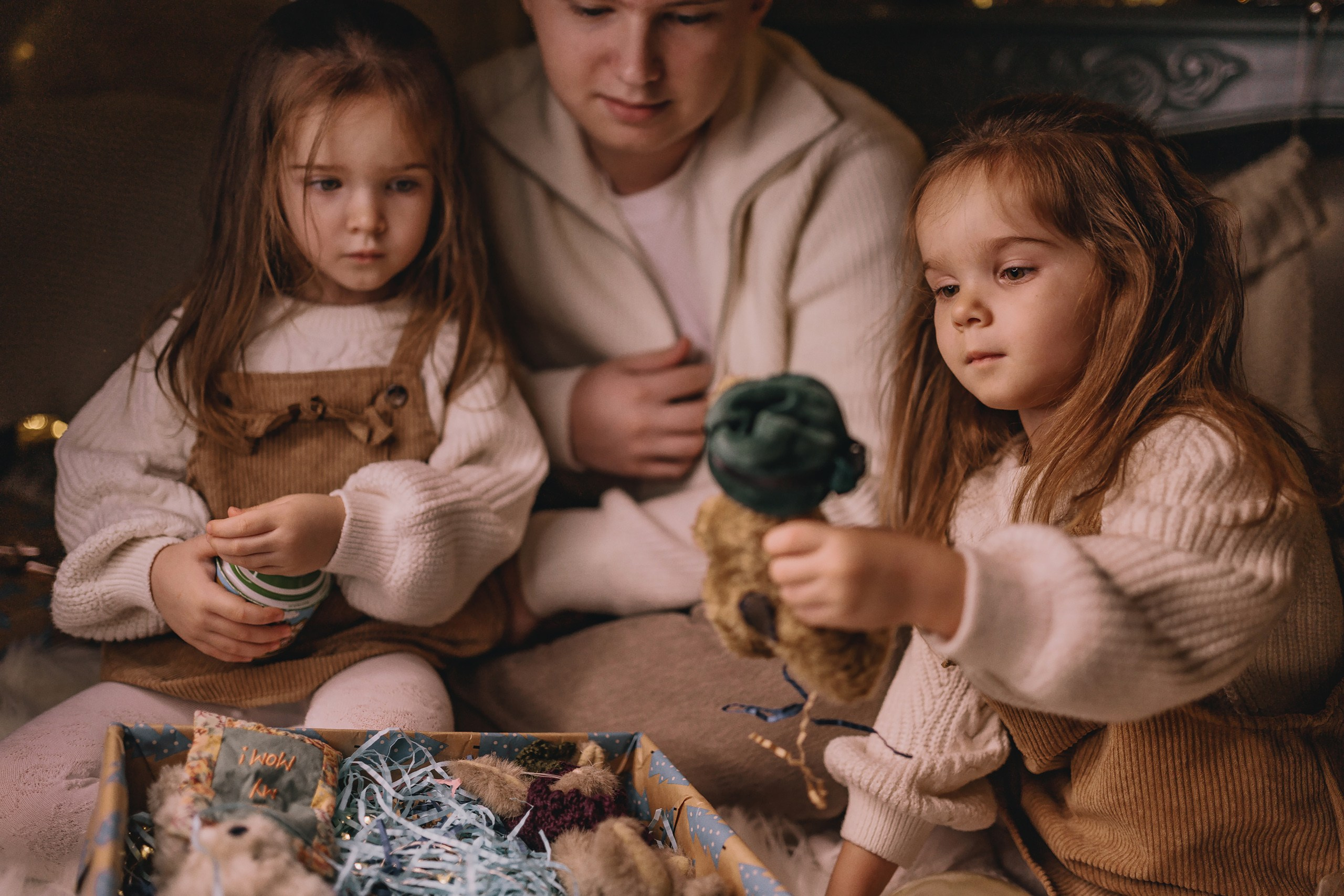 11.26.2025 Christmas Photoshoot. Wedding family event photographer in Chicago Nick Yushevich