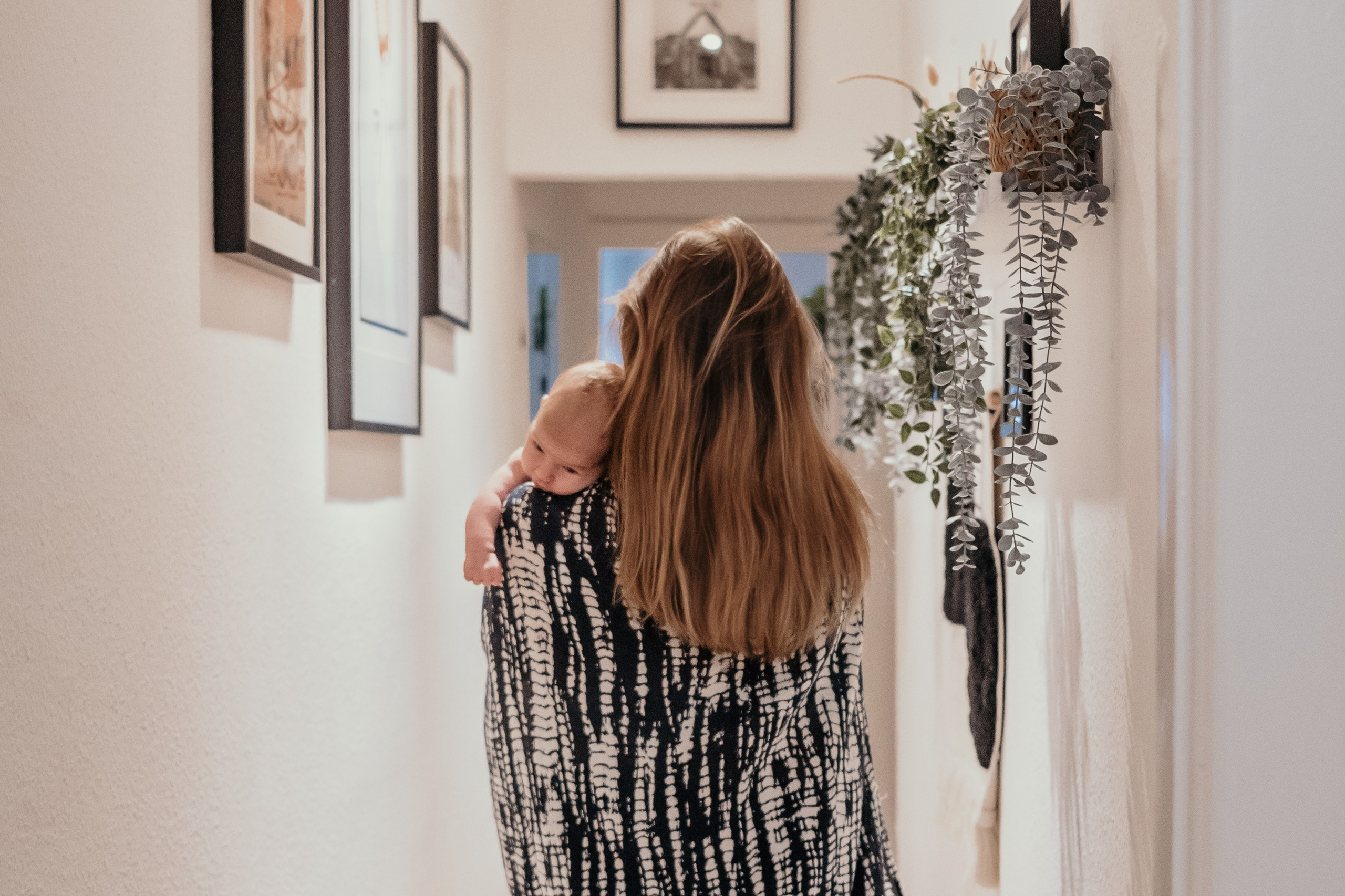 Isabelle. Maternity Newborn and Family photographer Hamburg Claire Hambley